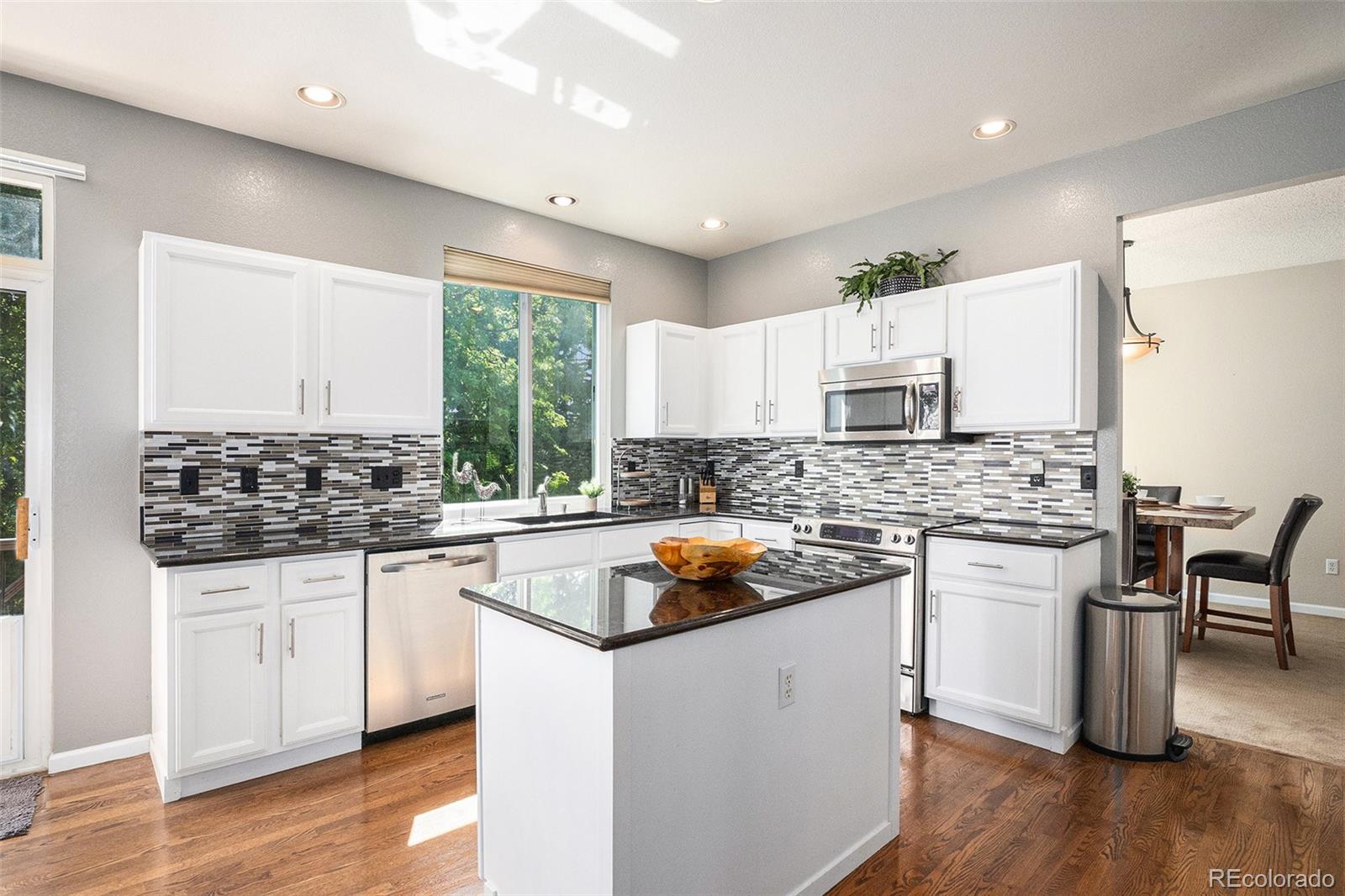 Highlands Ranch, Colorado, 80130, United States, 5 Bedrooms Bedrooms, ,4 BathroomsBathrooms,Residential,For Sale,1912133