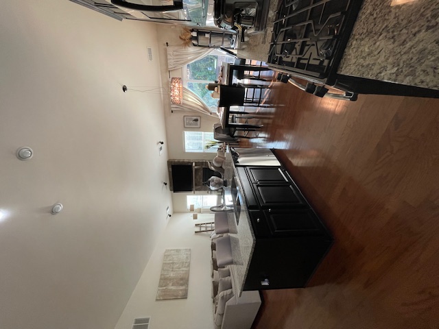 Williamsburg, Virginia, 23188, United States, 3 Bedrooms Bedrooms, ,2 BathroomsBathrooms,Residential,For Sale,1989913