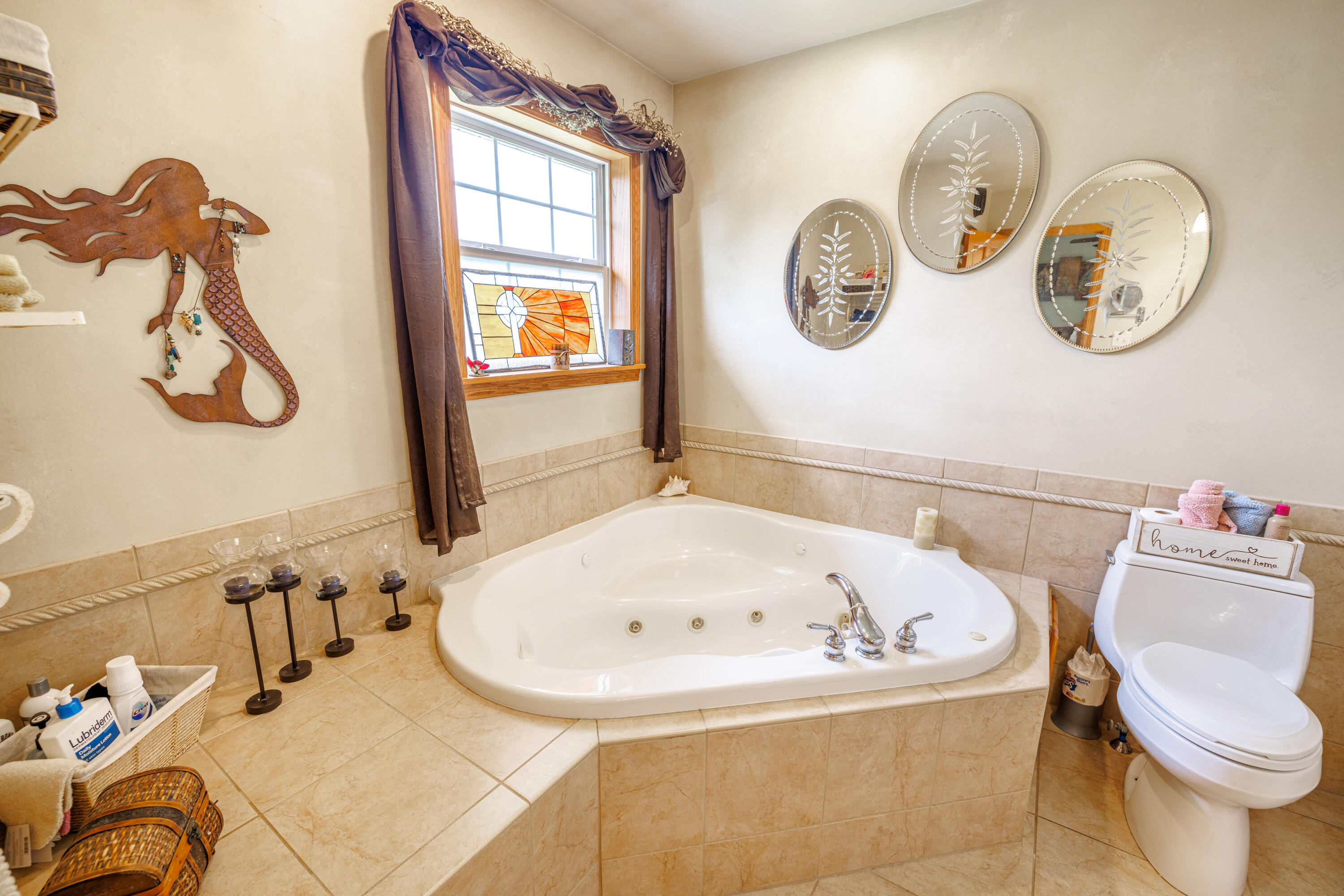 Theresa, Wisconsin, 53091, United States, 4 Bedrooms Bedrooms, ,4 BathroomsBathrooms,Residential,For Sale,1927887