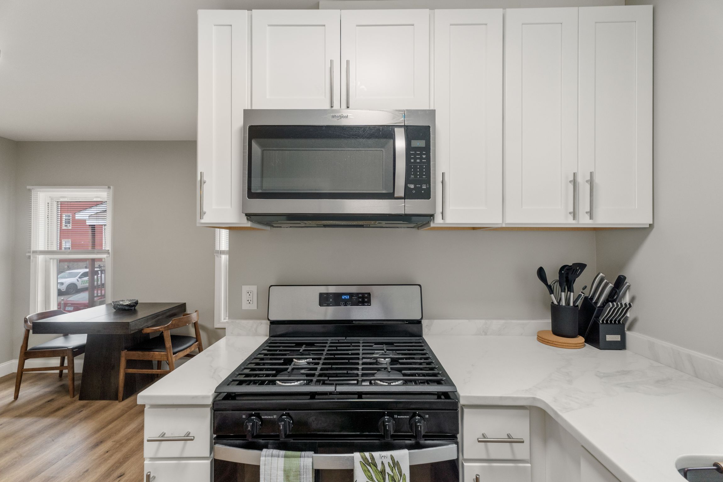  207 Belleville Avenue, New Bedford, MA, 02746 - 物件實景