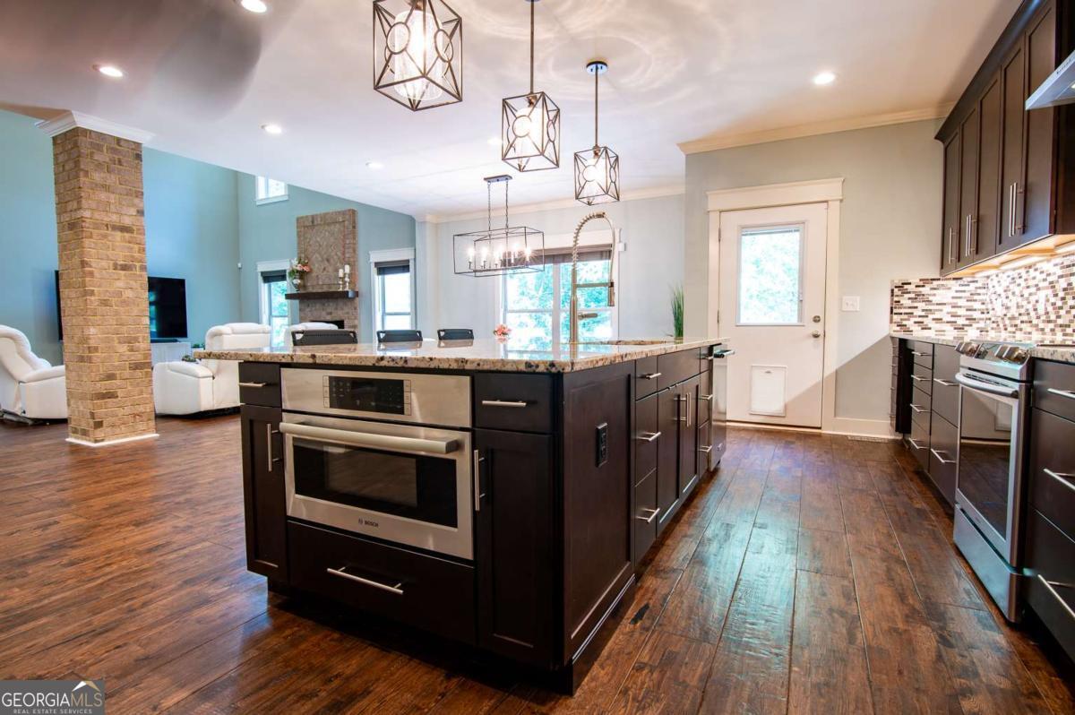 Winder, Georgia, 30680, United States, 4 Bedrooms Bedrooms, ,3 BathroomsBathrooms,Residential,For Sale,1876993