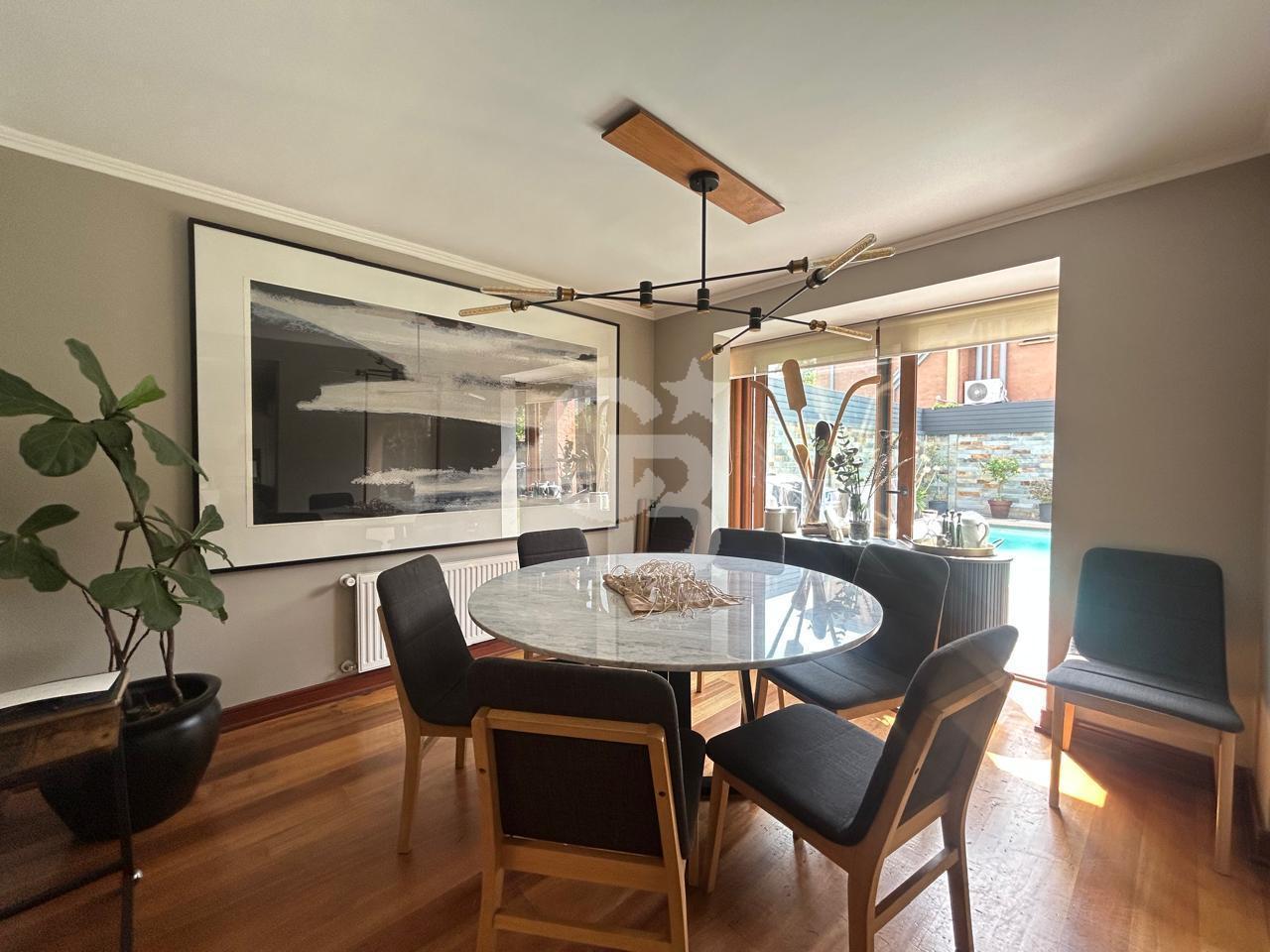 Lo Barnechea, Chile, 6 Bedrooms Bedrooms, ,5 BathroomsBathrooms,Residential,For Sale,1997477