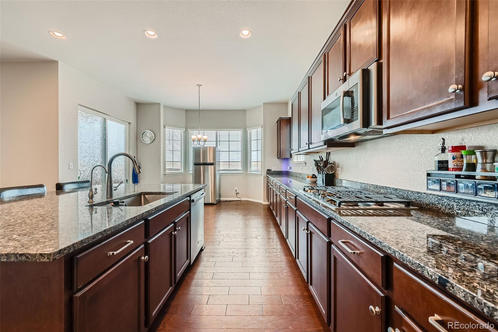 Aurora, Colorado, 80019, United States, 4 Bedrooms Bedrooms, ,3 BathroomsBathrooms,Residential,For Sale,1731367
