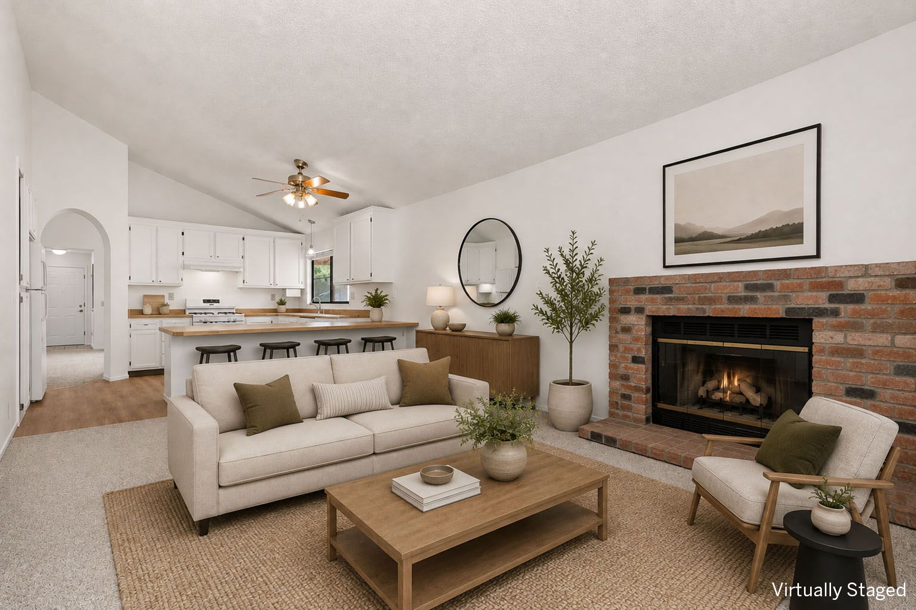  Single-level living + M Section location + owned solar + move-in ready - 物件實景