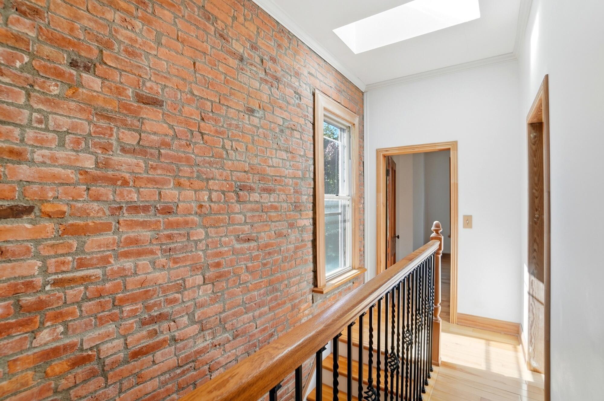 Columbus, Ohio, 43206, United States, 2 Bedrooms Bedrooms, ,2 BathroomsBathrooms,Residential,For Sale,1970918