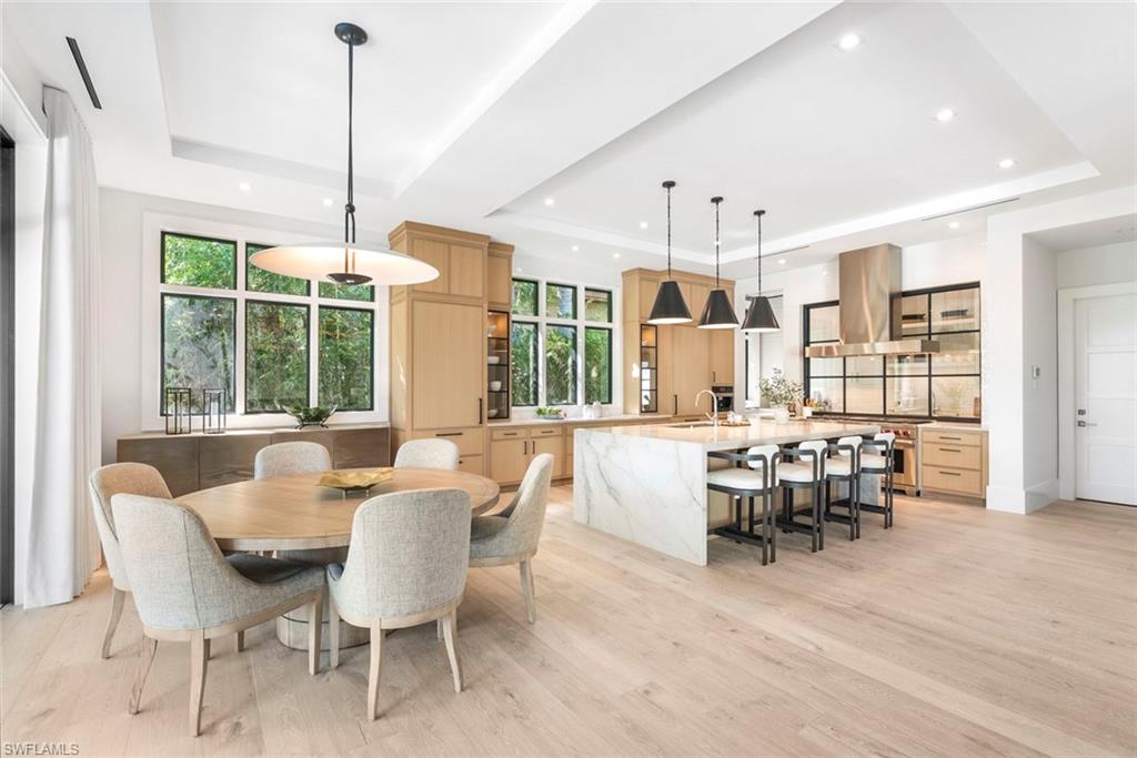 Naples, Florida, 34102, United States, 4 Bedrooms Bedrooms, ,6 BathroomsBathrooms,Residential,For Sale,2003055