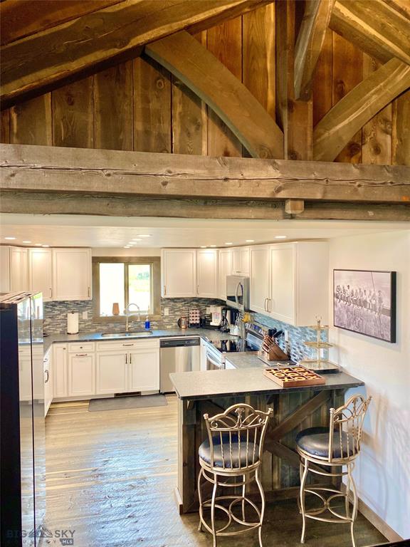 Butte, Montana, 59701, United States, 2 Bedrooms Bedrooms, ,2 BathroomsBathrooms,Residential,For Sale,1980136