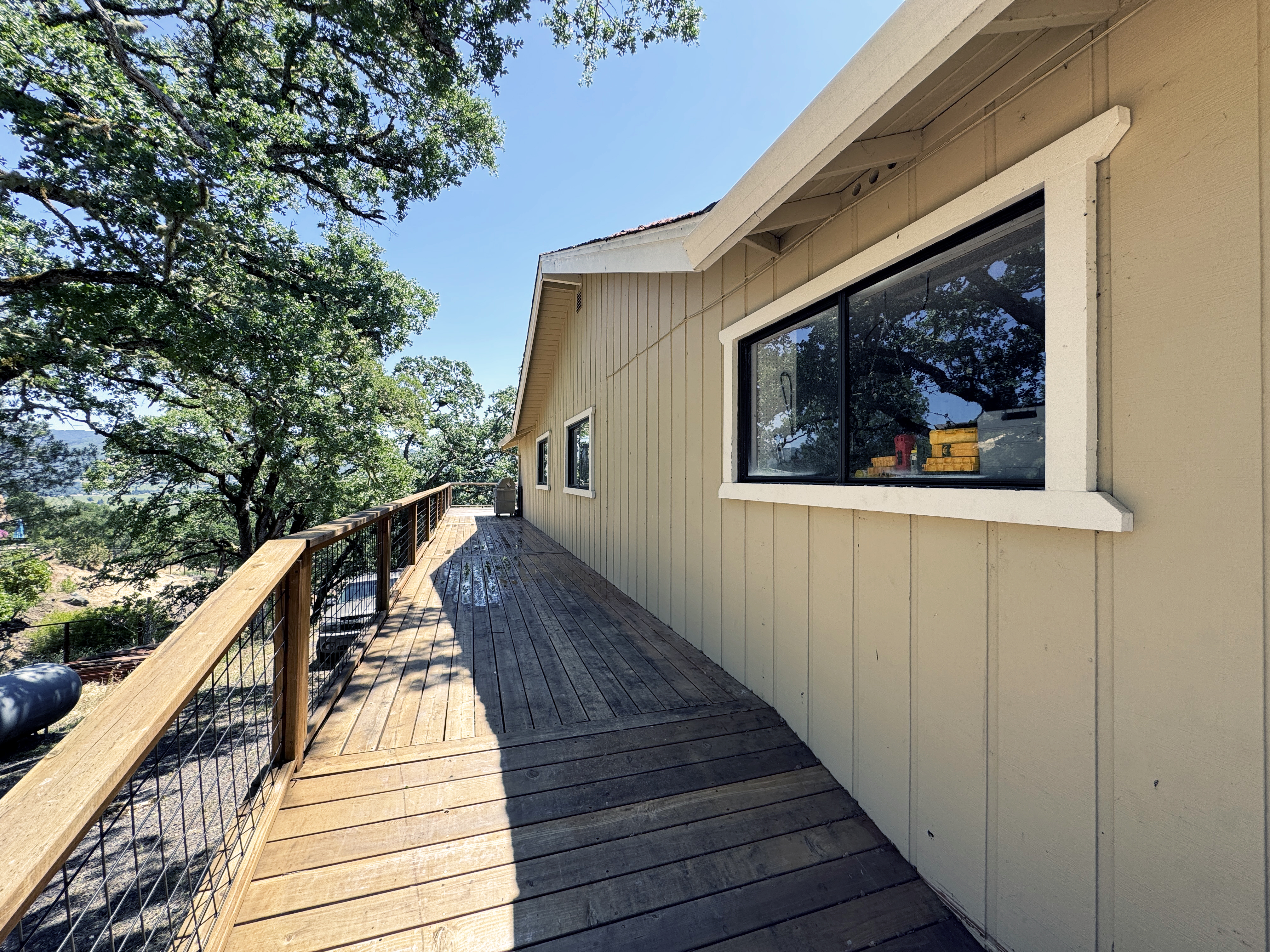 Ukiah, California, 95482, United States, 3 Bedrooms Bedrooms, ,2 BathroomsBathrooms,Residential,For Sale,1879134
