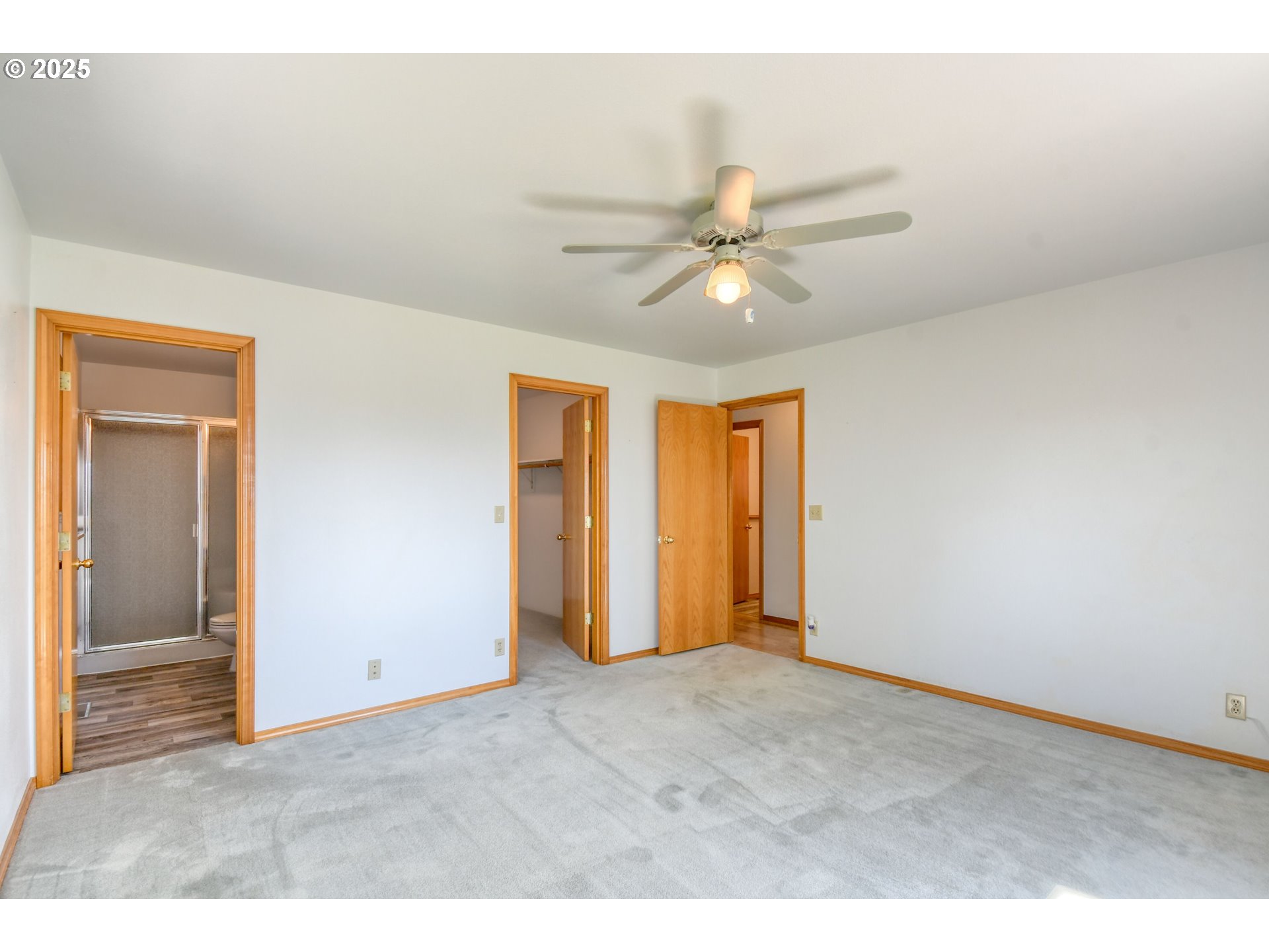Pendleton, Oregon, 97801, United States, 3 Bedrooms Bedrooms, ,3 BathroomsBathrooms,Residential,For Sale,1891177