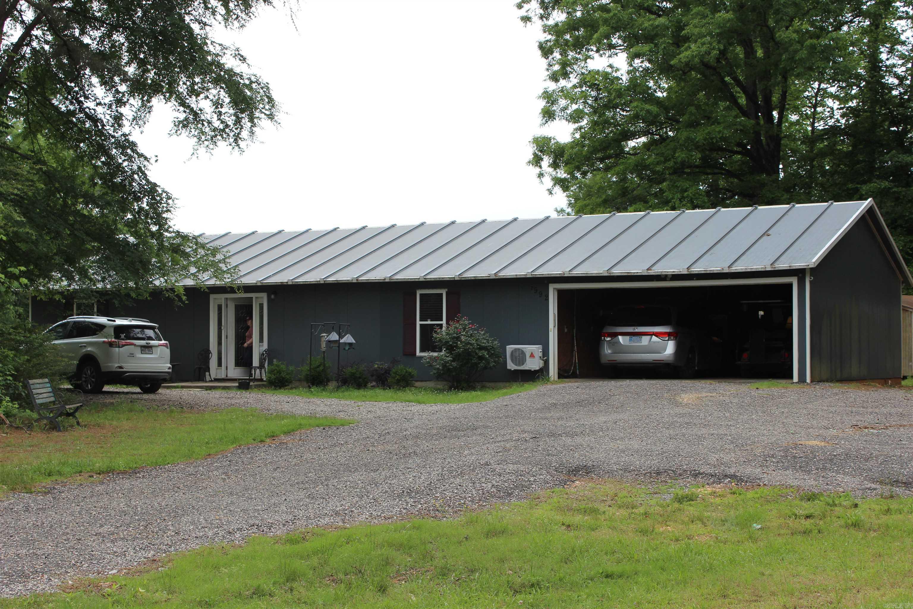 Haskell, Arkansas, 72015, United States, 3 Bedrooms Bedrooms, ,4 BathroomsBathrooms,Residential,For Sale,1985542