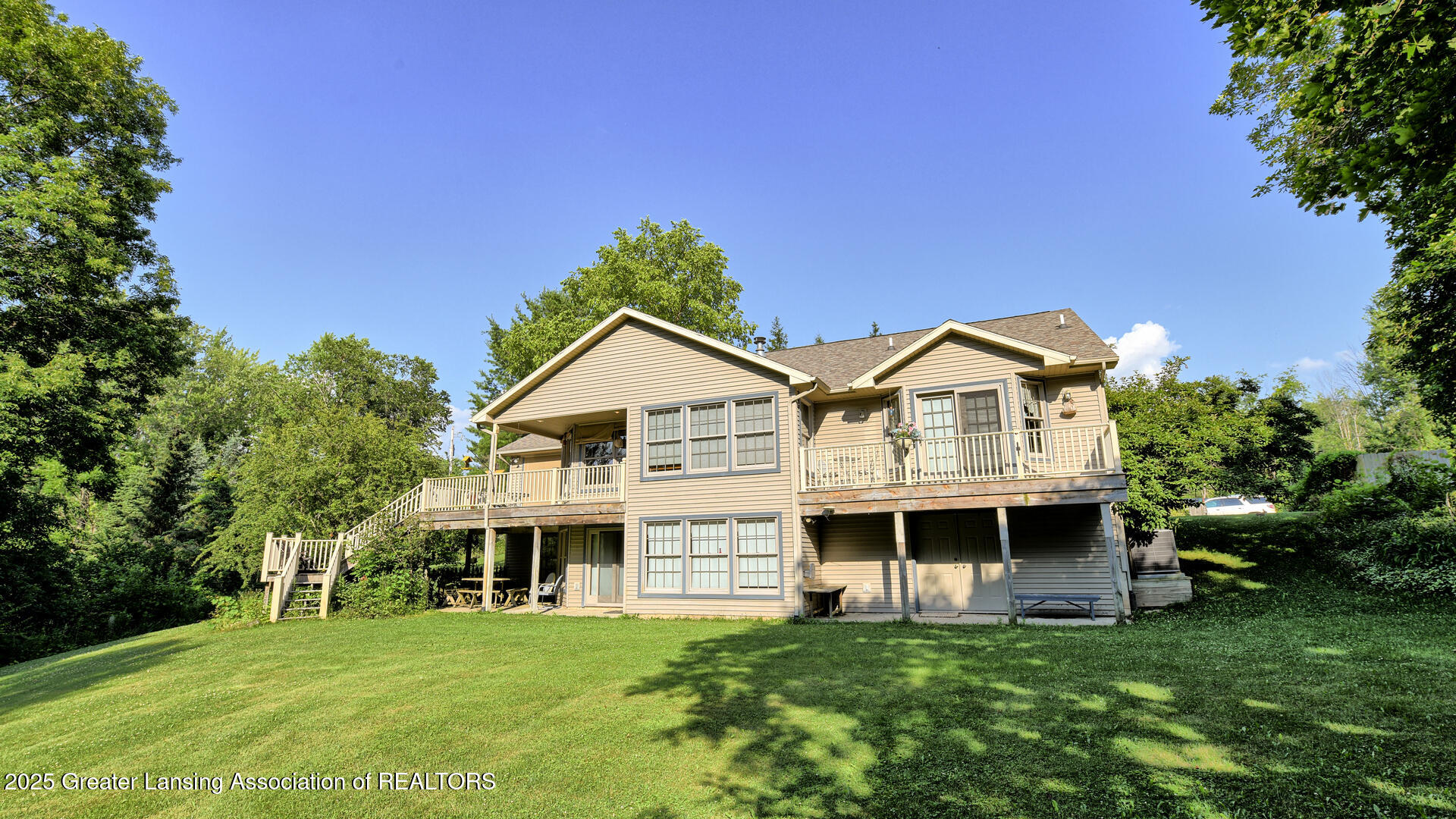 Portland, Michigan, 48875, United States, 5 Bedrooms Bedrooms, ,4 BathroomsBathrooms,Residential,For Sale,2031480