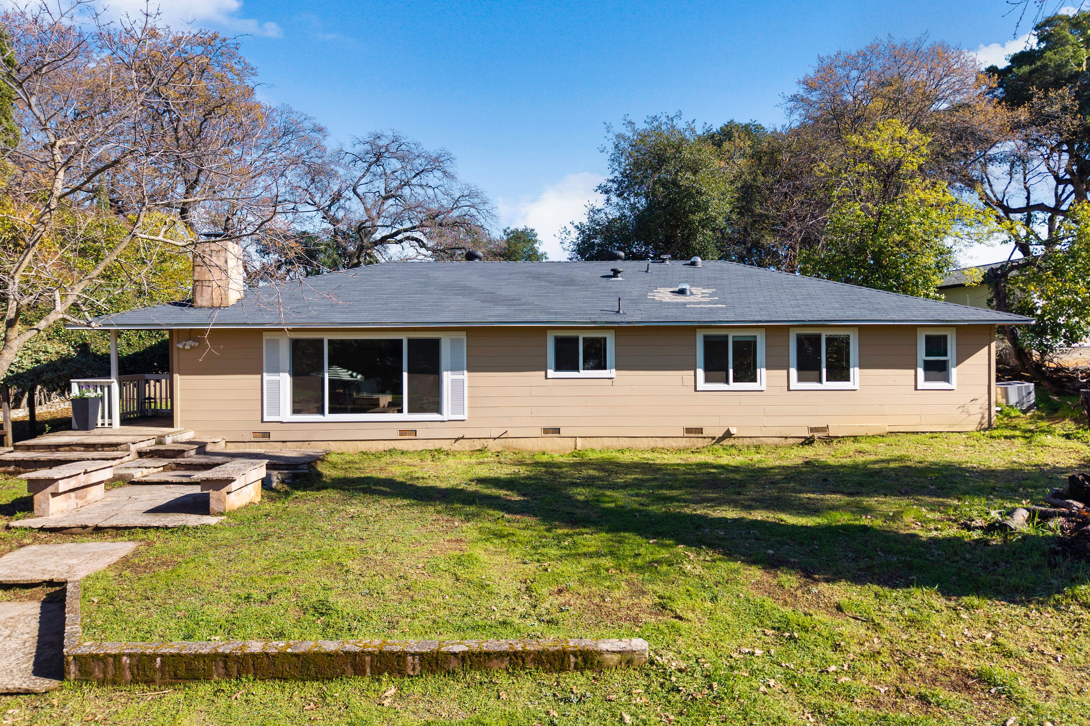  1870 Westlake Drive - 物件實景