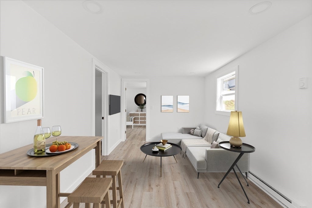 Plymouth, Massachusetts, 02360, United States, 4 Bedrooms Bedrooms, ,4 BathroomsBathrooms,Residential,For Sale,1981887