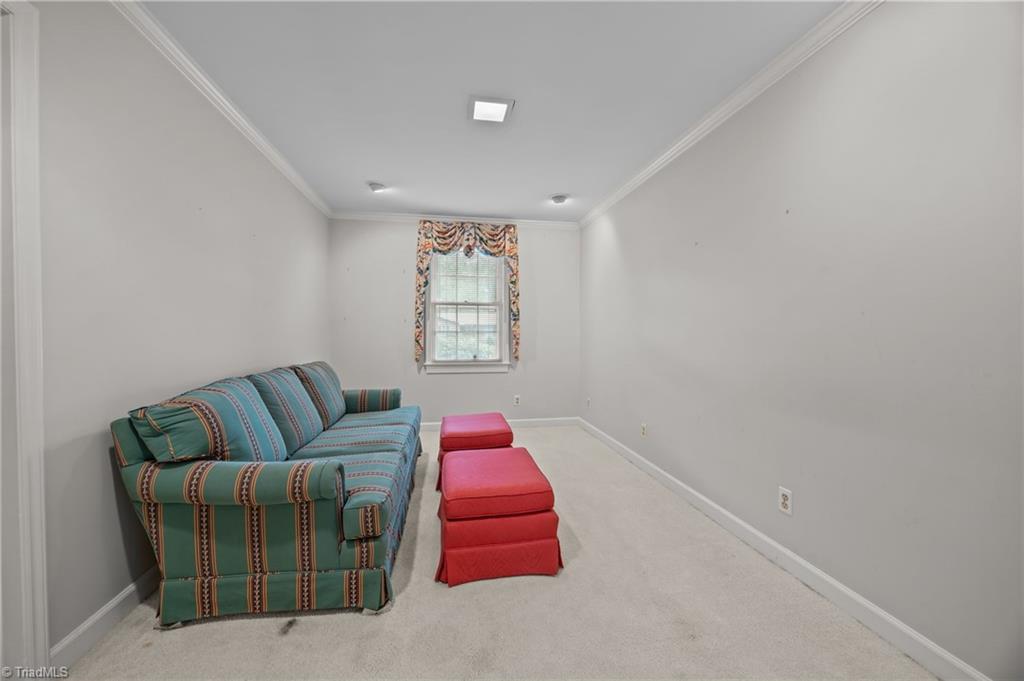 High Point, North Carolina, 27262, United States, 5 Bedrooms Bedrooms, ,4 BathroomsBathrooms,Residential,For Sale,1925566