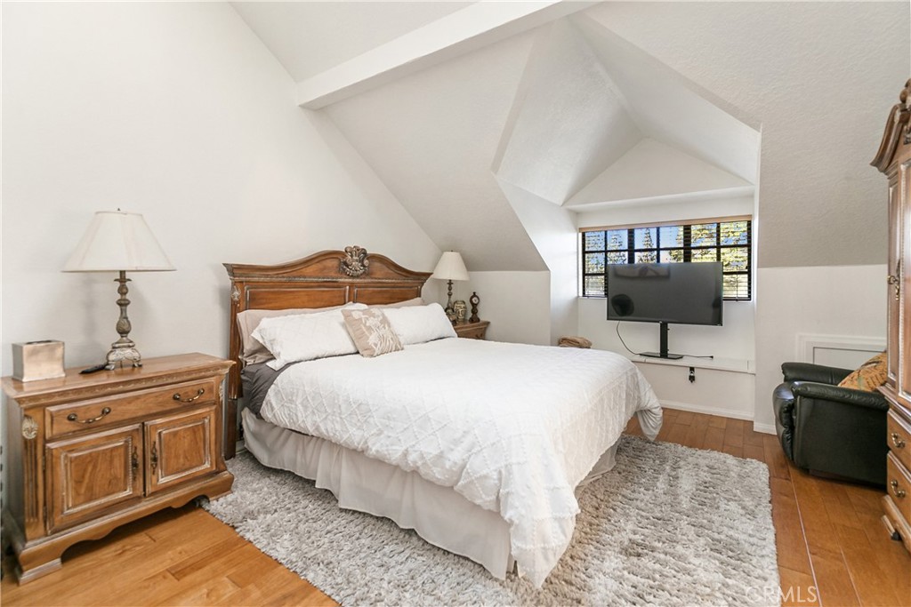 Lake Arrowhead, California, 92352, United States, 3 Bedrooms Bedrooms, ,3 BathroomsBathrooms,Residential,For Sale,1950865