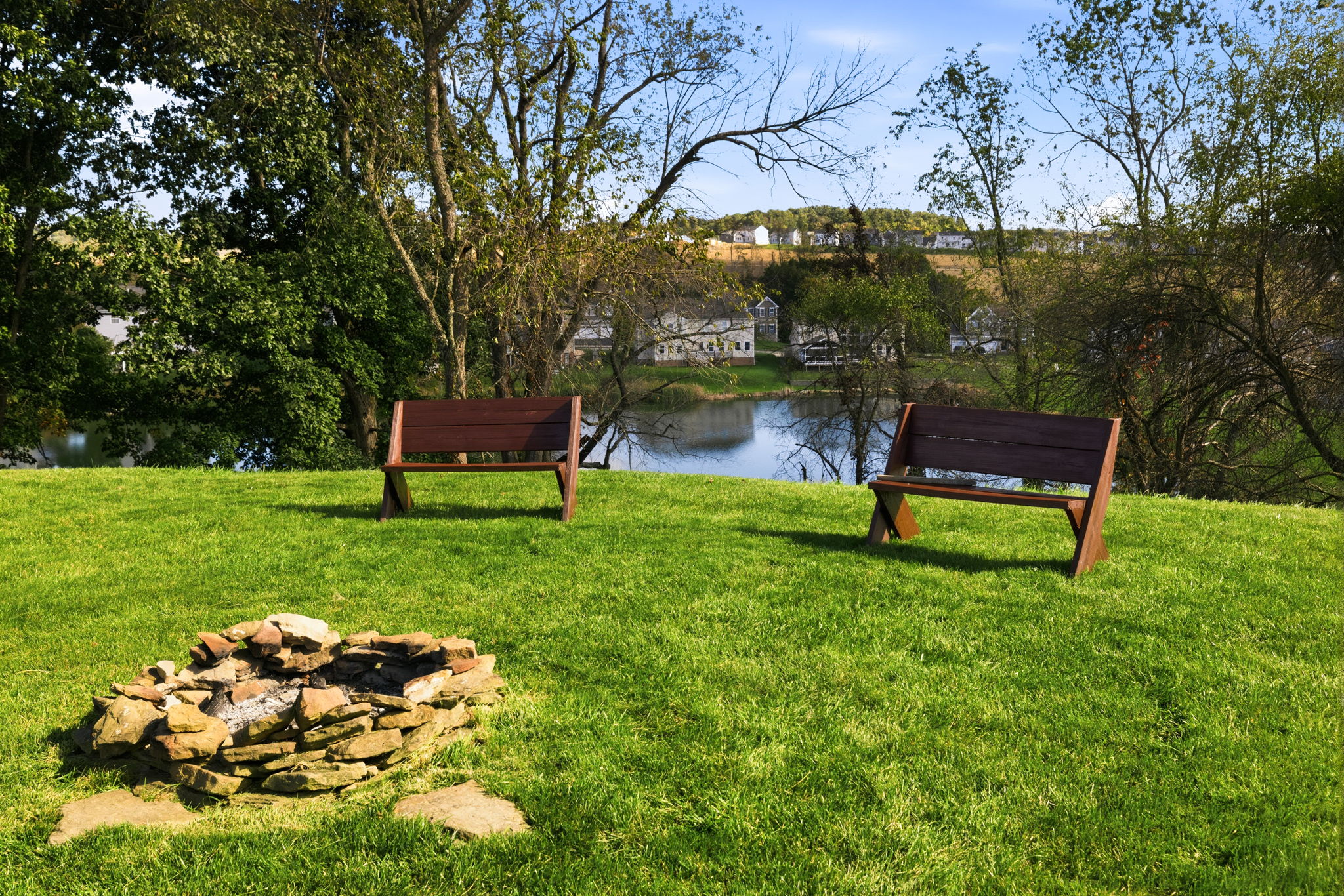  215 Horse Shoe Drive, Clinton, PA 15026 - 物件實景