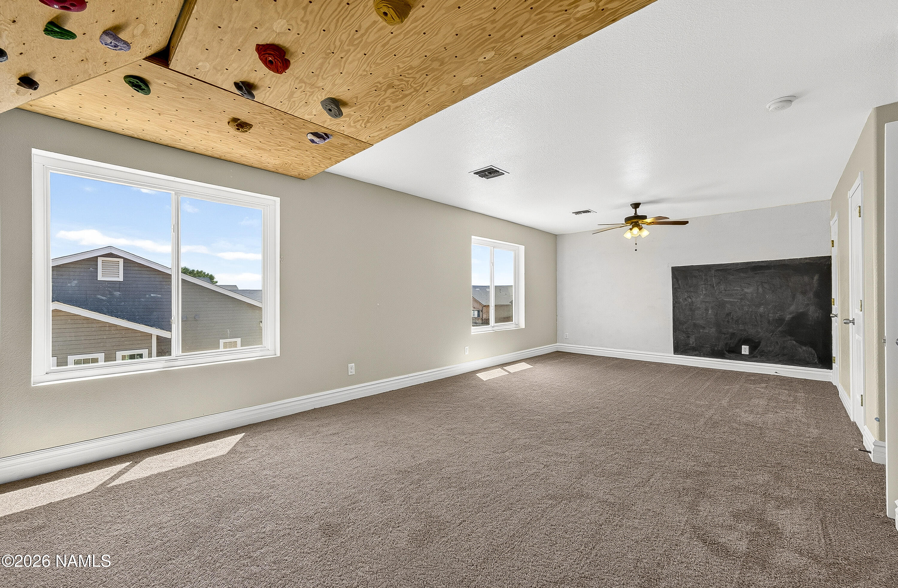  1914 Round House Drive, Winslow, AZ, 86047 - 物件實景