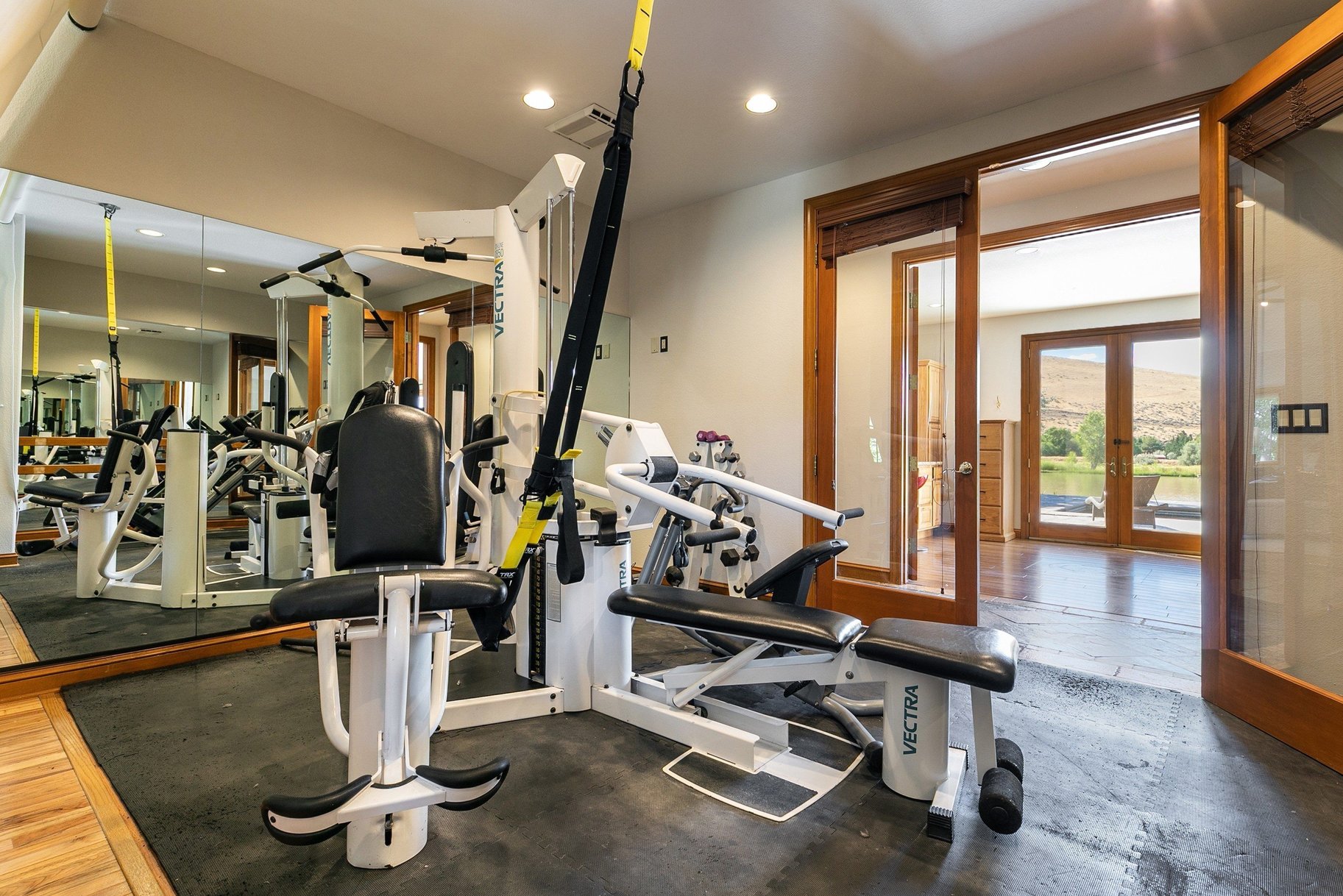  A Rare Lakefront Estate in the Heart of Reno no in One of Northern Nevada
