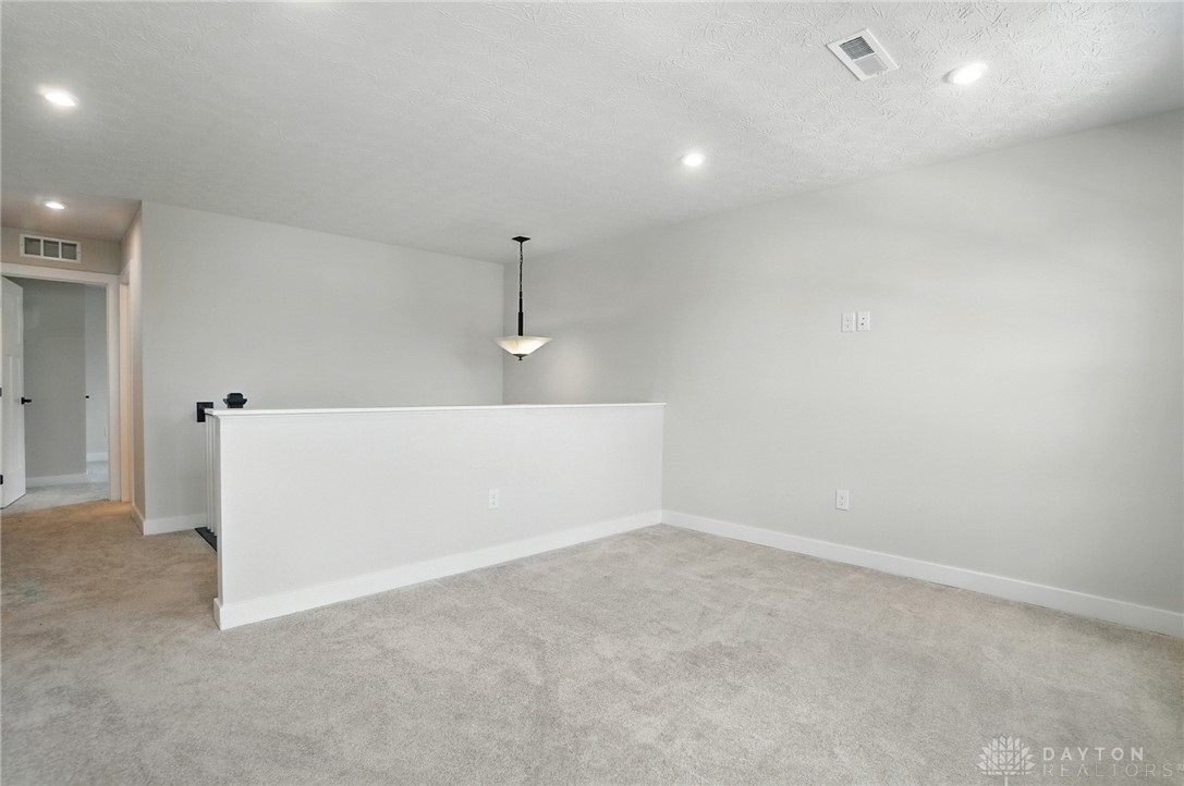 Xenia, Ohio, 45385, United States, 3 Bedrooms Bedrooms, ,4 BathroomsBathrooms,Residential,For Sale,1917092