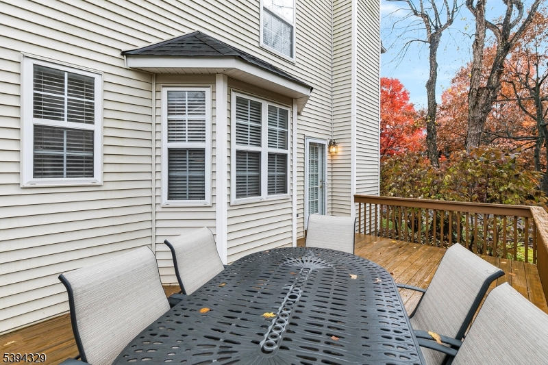 Bernards Twp., New Jersey, 07920, United States, 5 Bedrooms Bedrooms, ,3 BathroomsBathrooms,Residential,For Sale,1992949