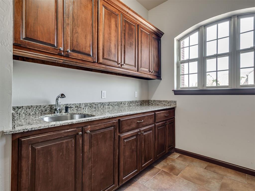 Norman, Oklahoma, 73071, United States, 6 Bedrooms Bedrooms, ,5 BathroomsBathrooms,Residential,For Sale,1978208