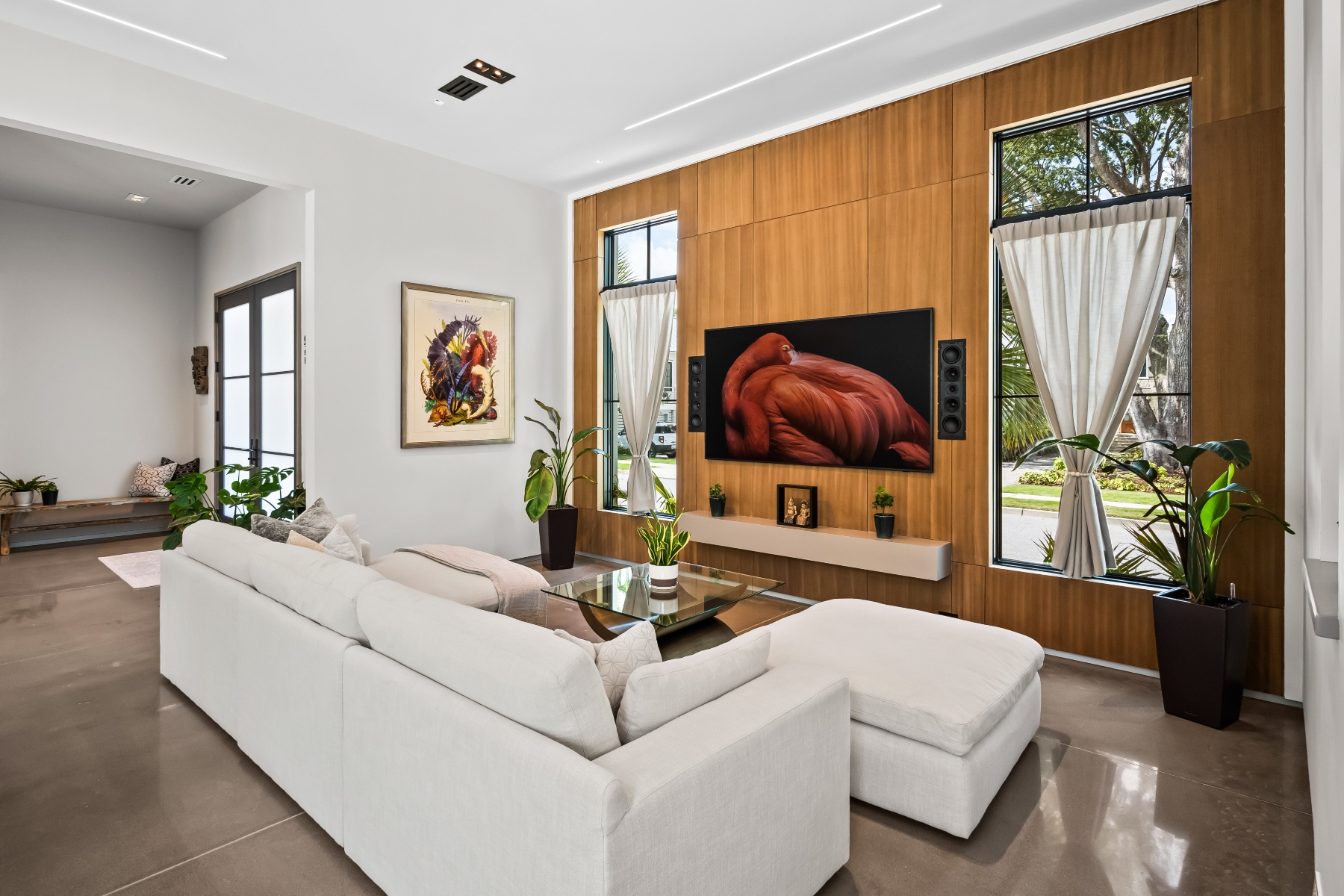  700 Stucco Lane, Mount Pleasant - 物件實景