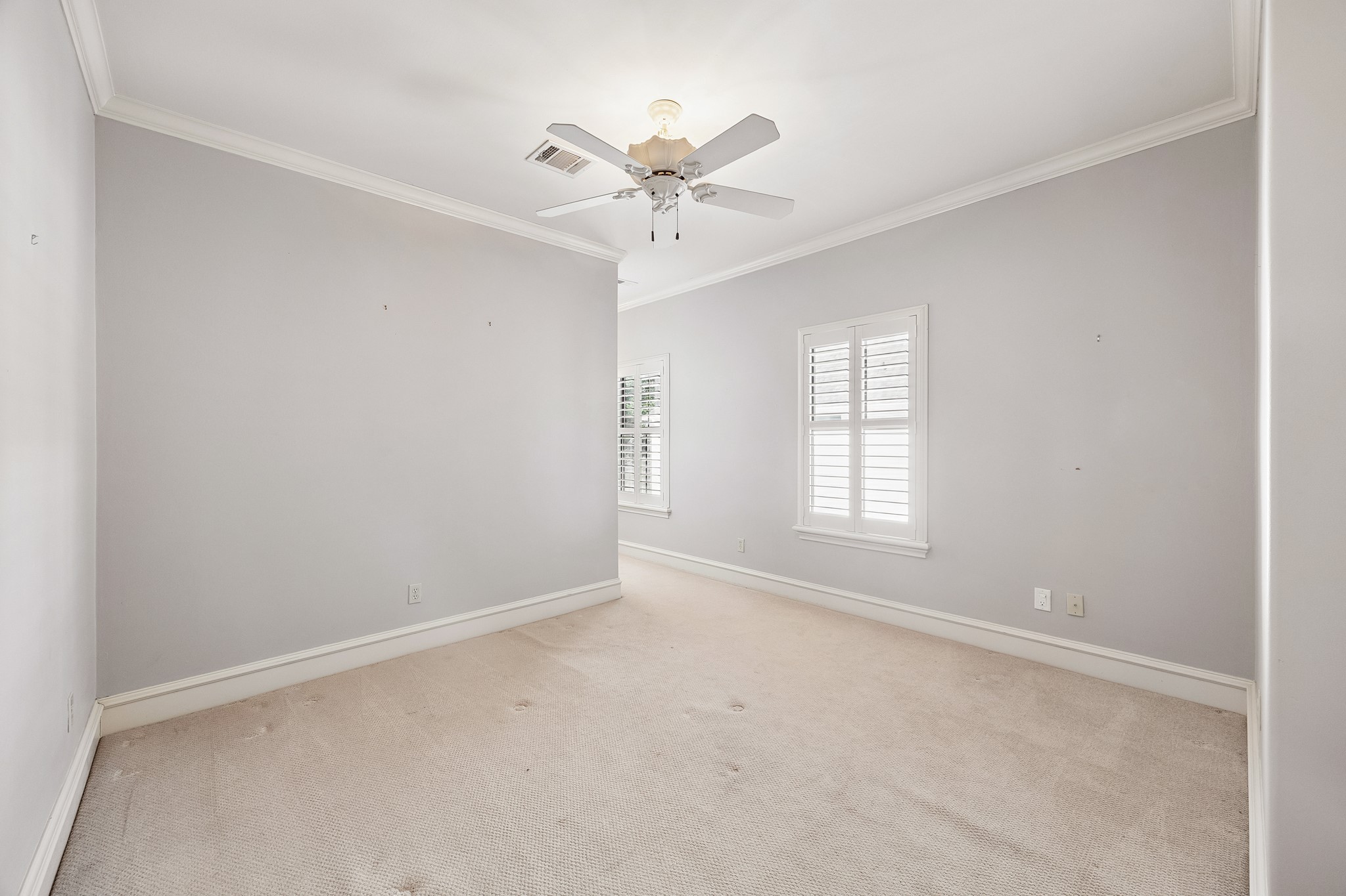  24 Hackberry Lane B - 物件實景