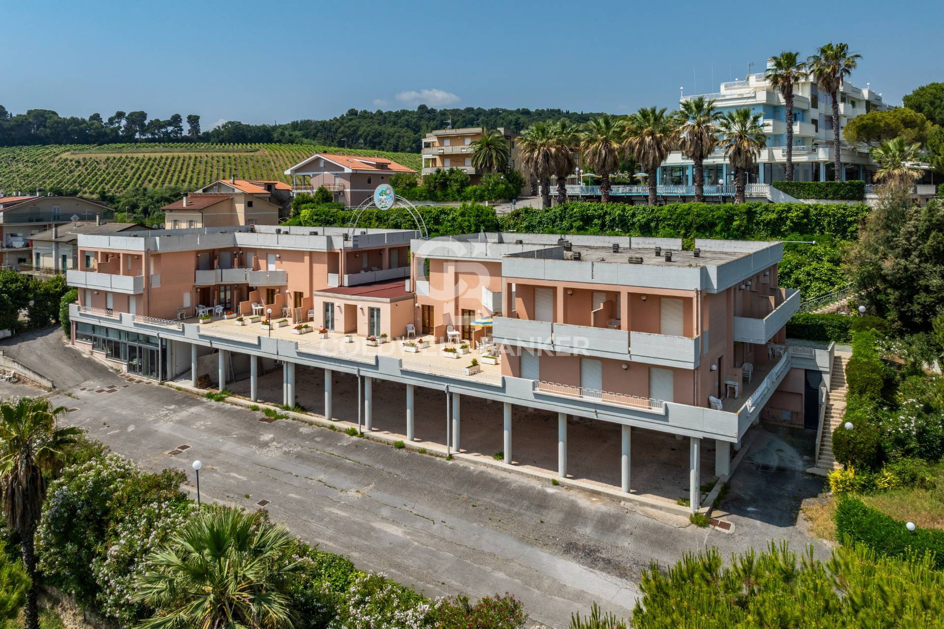 Massignano, Ascoli Piceno, 63010, IT, 130 Bedrooms Bedrooms, ,87 BathroomsBathrooms,Residential,For Sale,1932487