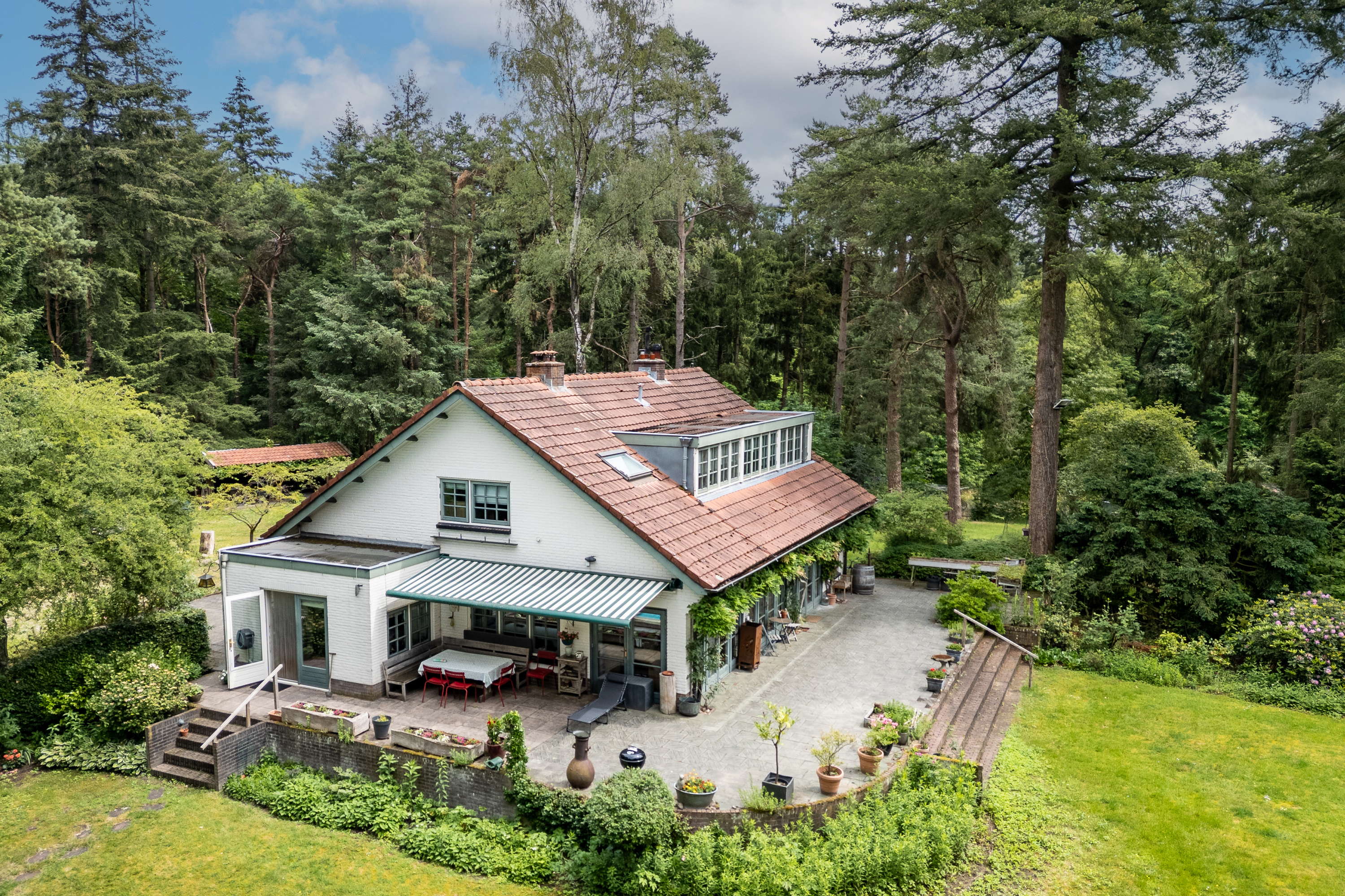  Hidden Woodland Estate with Exceptional Privacy on the Utrechtse Heuvelrug - 物件實景