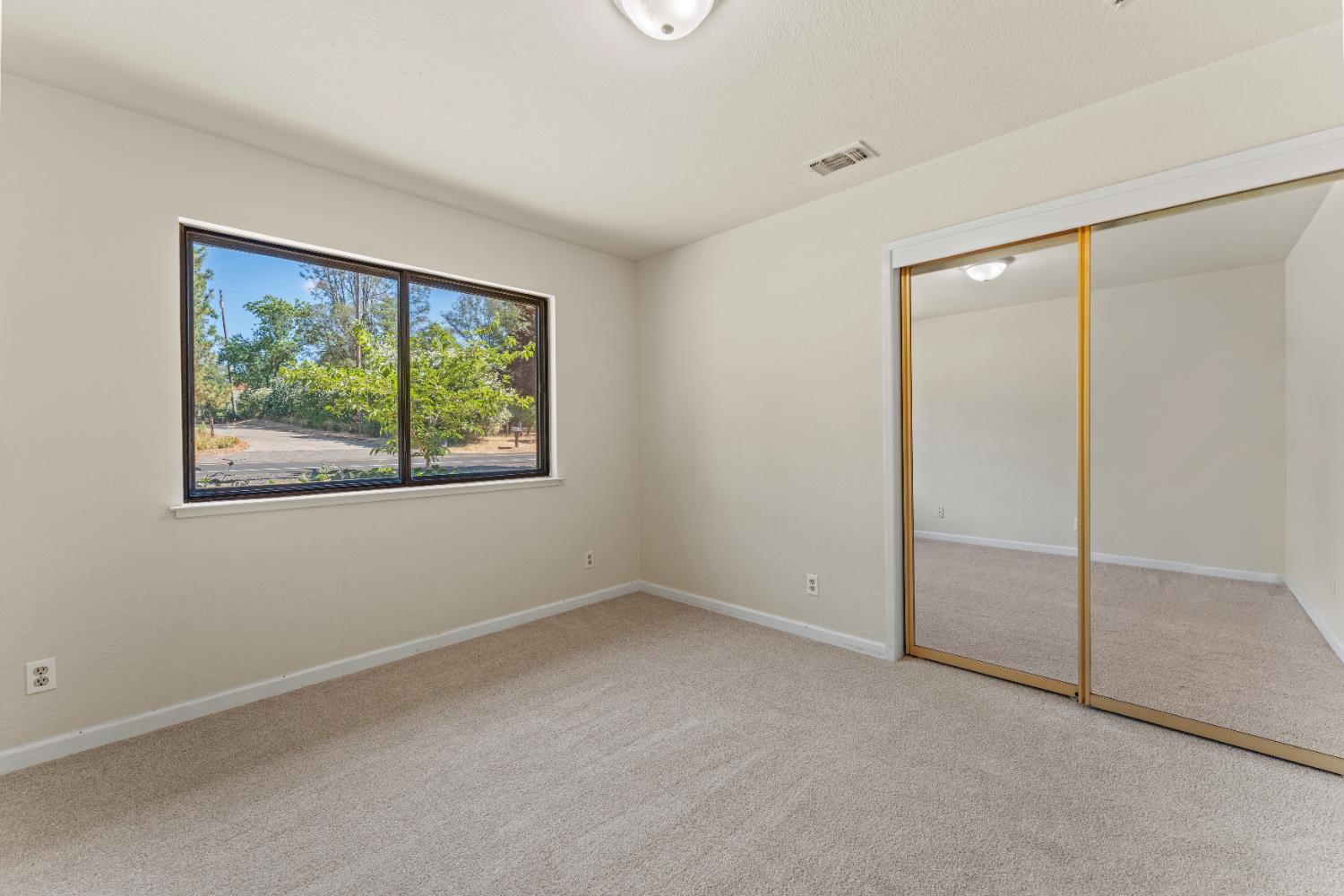 Granite Bay, California, 95746, United States, 3 Bedrooms Bedrooms, ,2 BathroomsBathrooms,Residential,For Sale,1890604