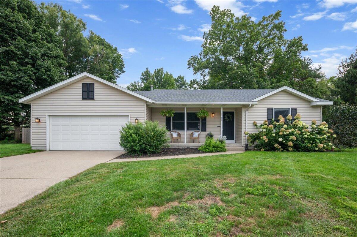 Mesa Ct, Rockford, MI 49341