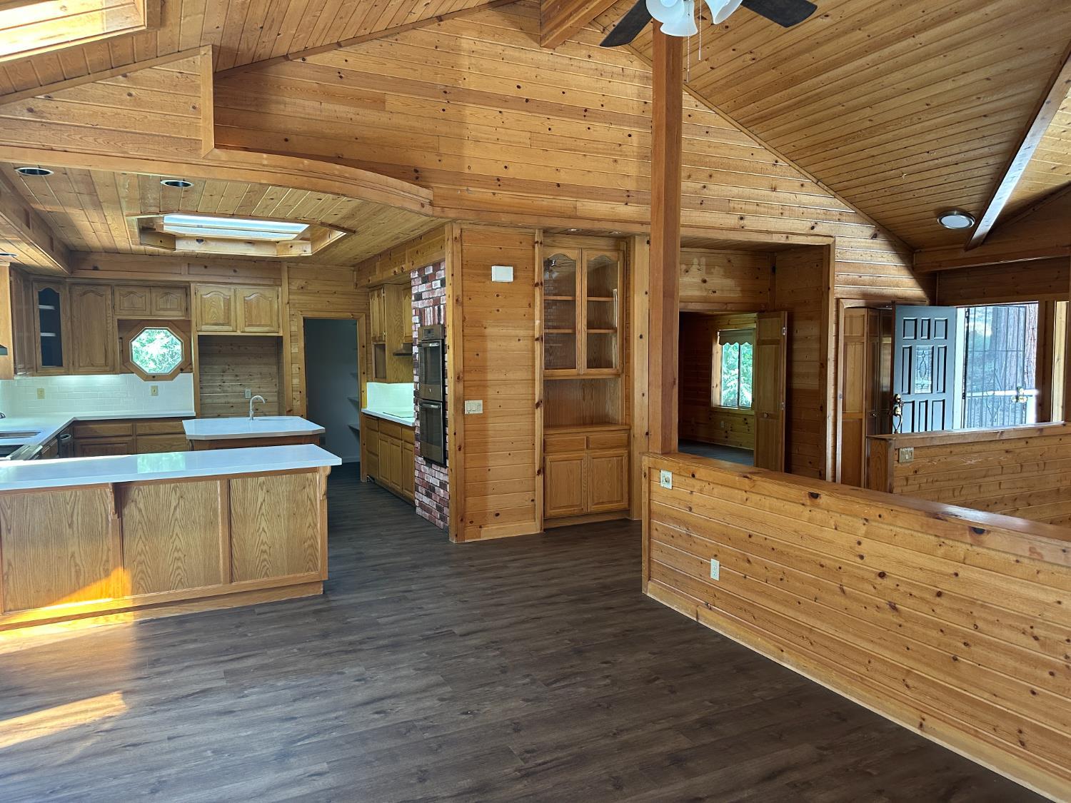 Pollock Pines, California, 95726, United States, 3 Bedrooms Bedrooms, ,3 BathroomsBathrooms,Residential,For Sale,1976360