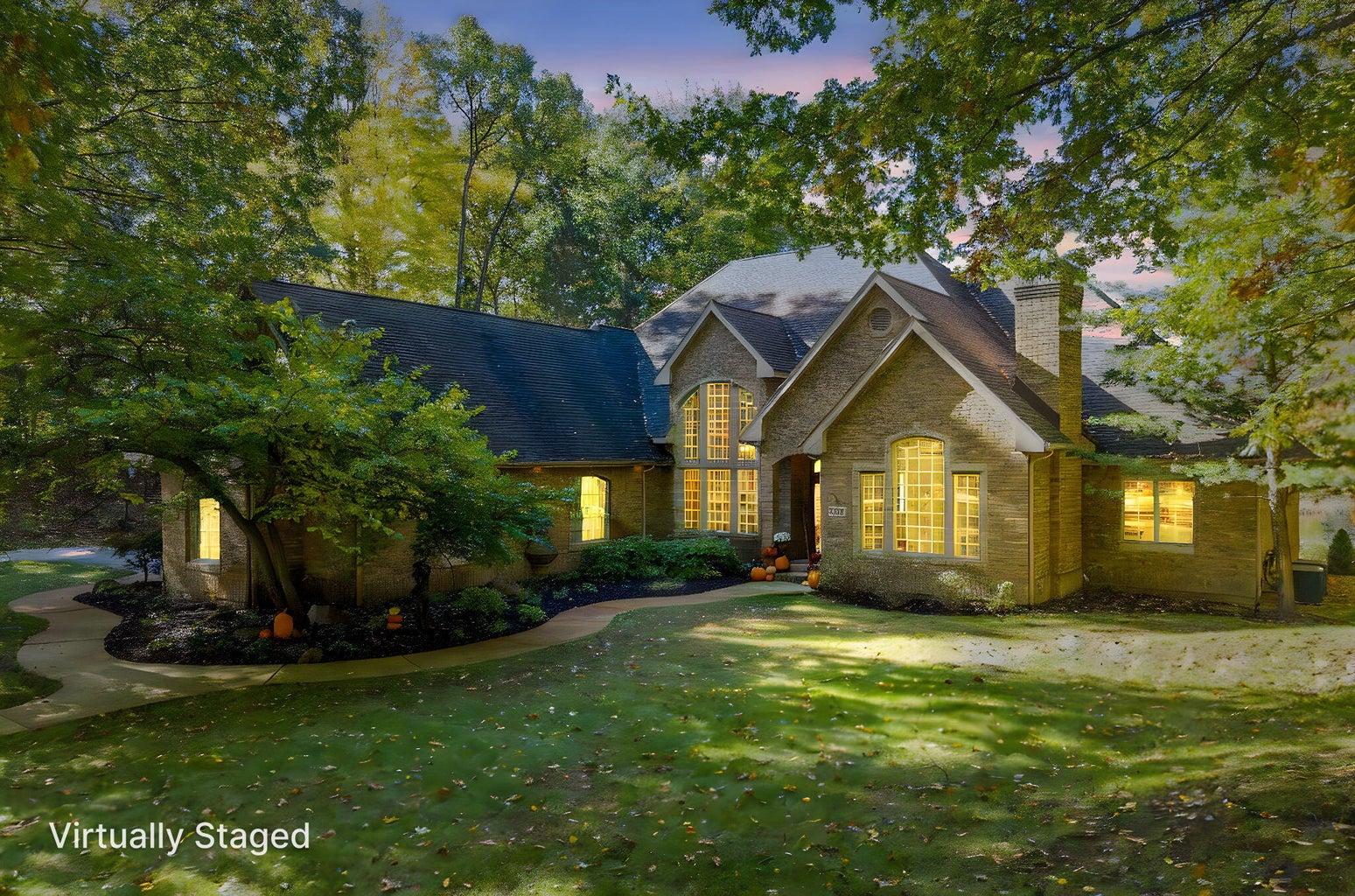 Canadian Lakes, Michigan, 49346, United States, 5 Bedrooms Bedrooms, ,6 BathroomsBathrooms,Residential,For Sale,1981298