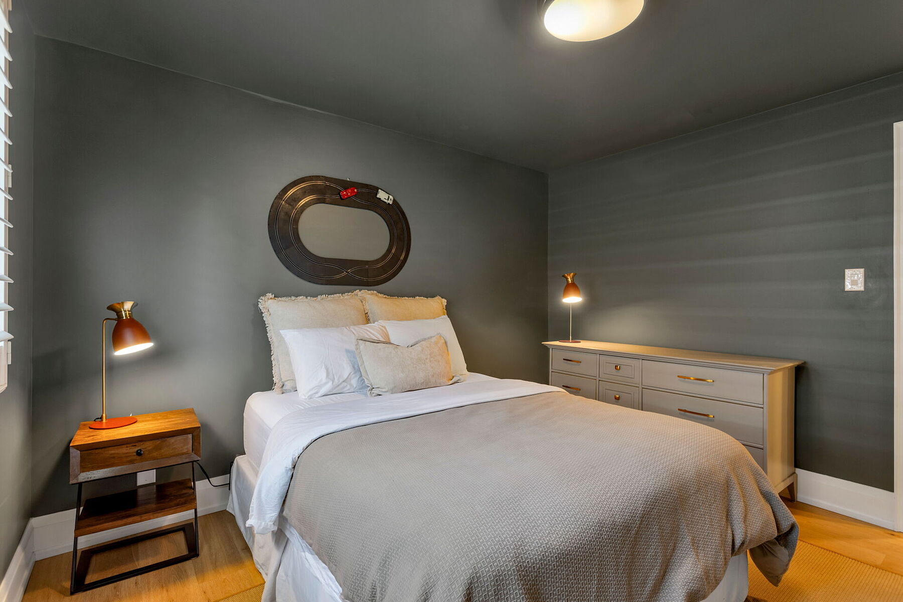  Beautifully Renovated - 物件實景