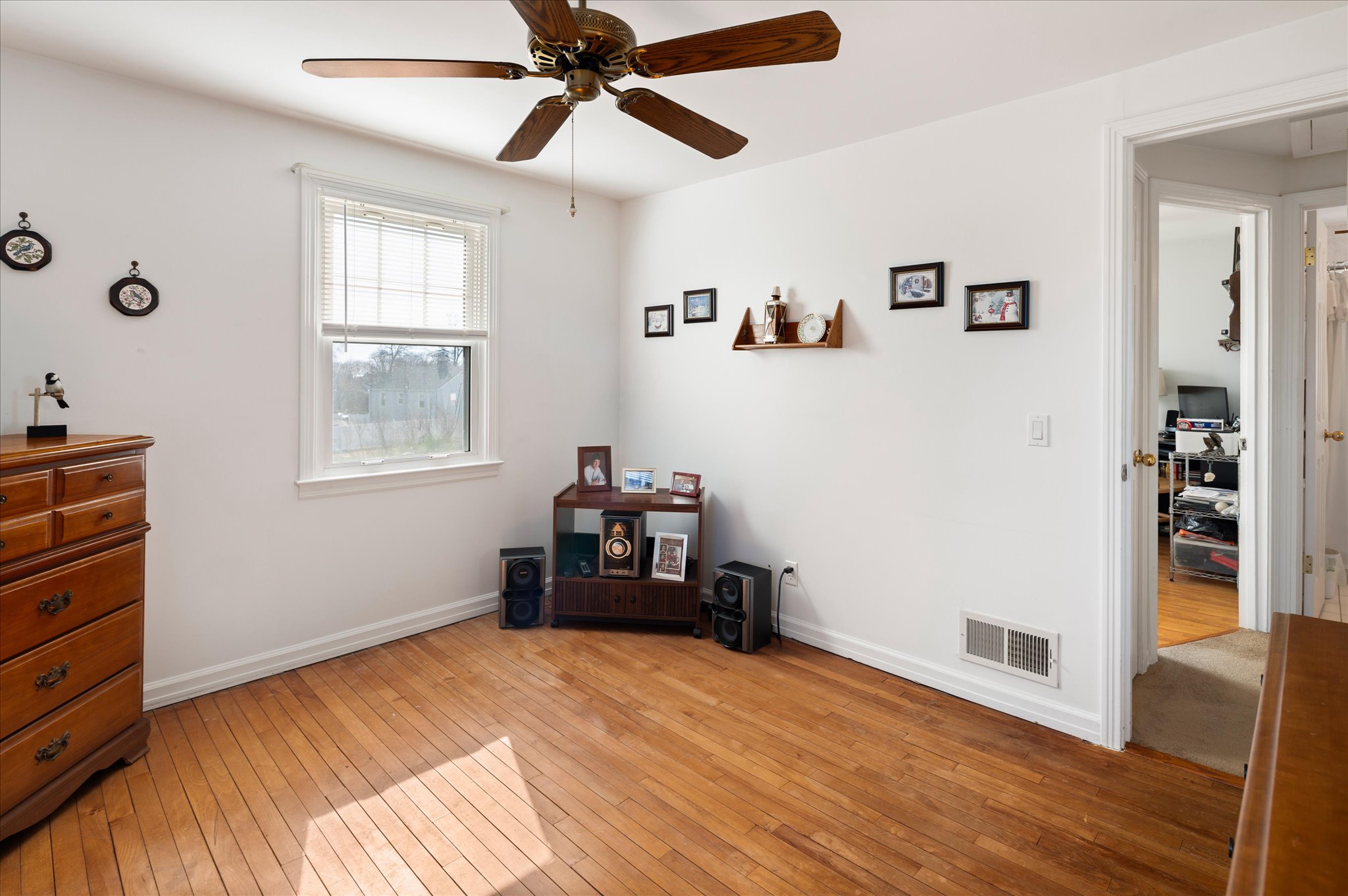  453 Sylvan Knoll Road - 物件實景