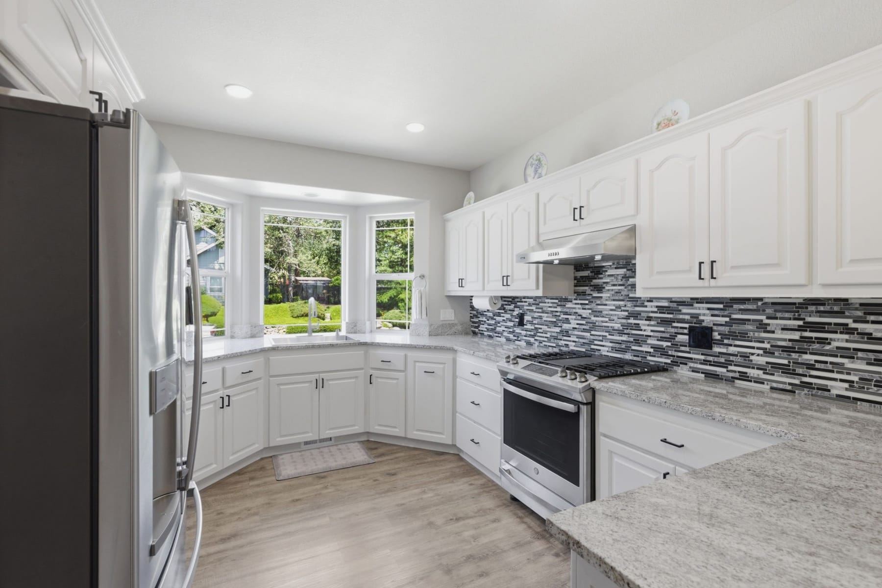  965 NW Valley View Drive Grants Pass, OR 97526 - 物件實景