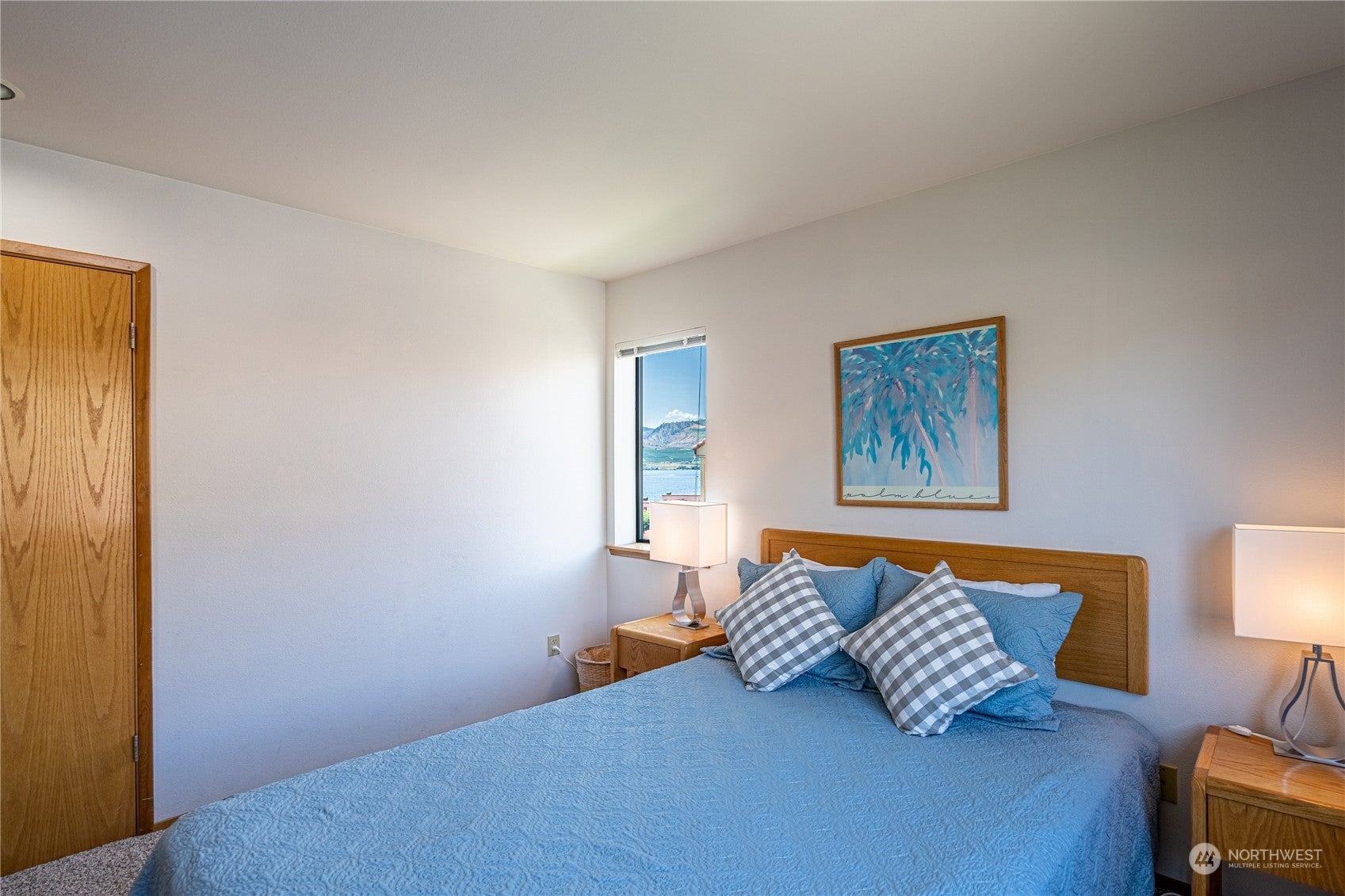 Chelan, Washington, 98816, United States, 3 Bedrooms Bedrooms, ,1 BathroomBathrooms,Residential,For Sale,1699623
