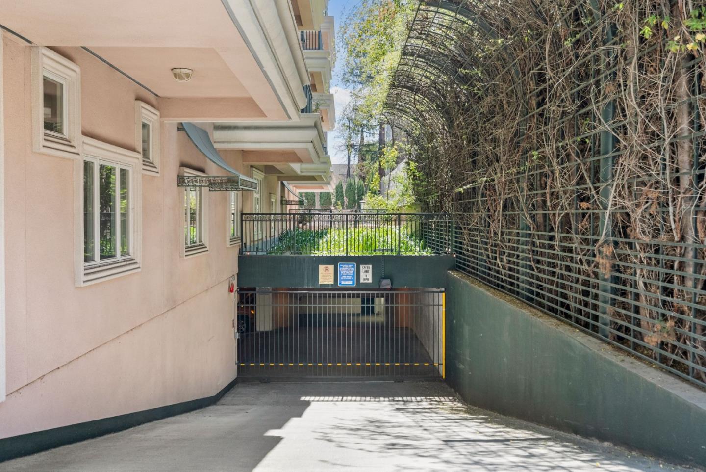 Palo Alto, California, 94306, United States, 2 Bedrooms Bedrooms, ,2 BathroomsBathrooms,Residential,For Sale,1990993