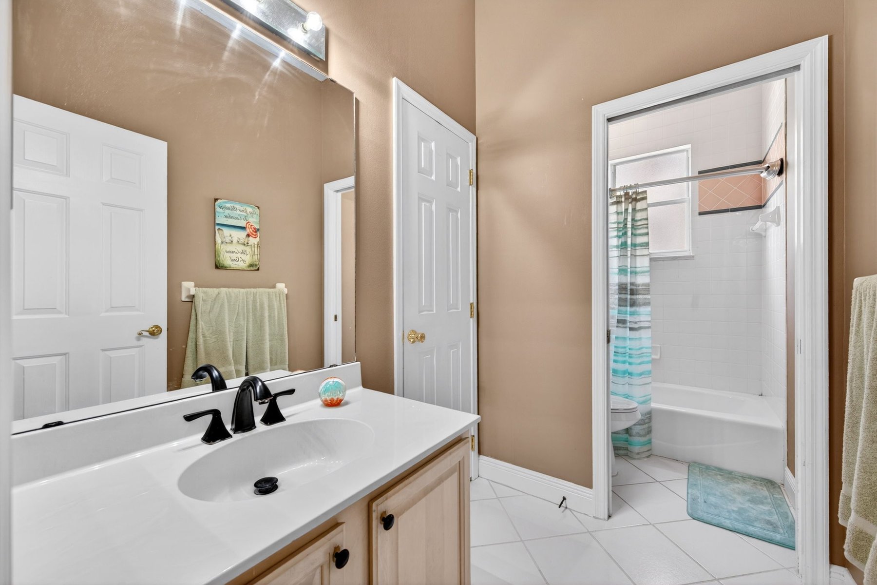 900 Bluegrass Lane, Rockledge, FL, 32955 - 物件實景