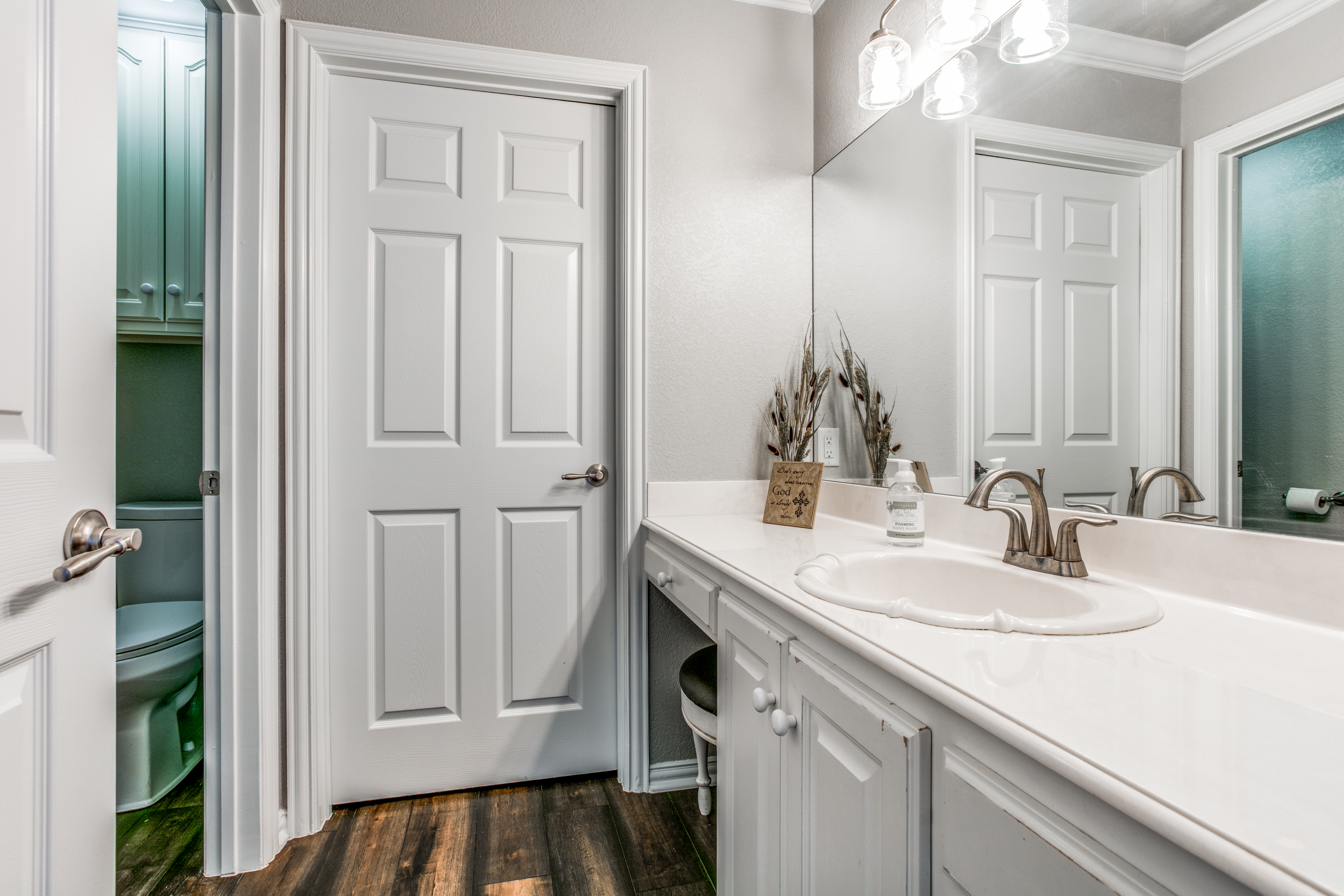 Decatur, Texas, 76234, United States, 4 Bedrooms Bedrooms, ,4 BathroomsBathrooms,Residential,For Sale,1977988