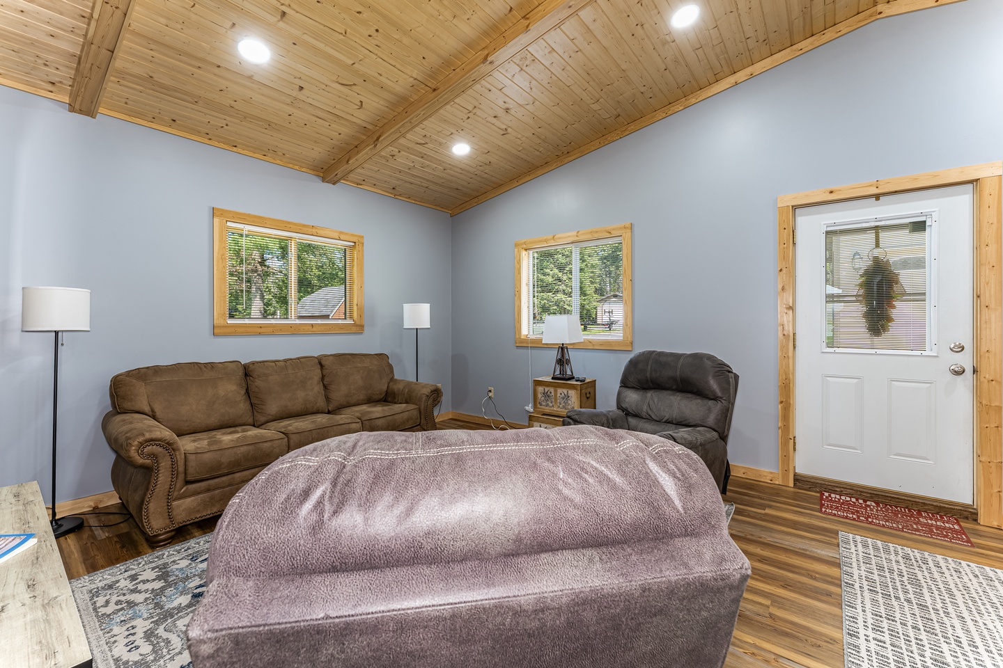 Oma, Wisconsin, 54534, United States, 2 Bedrooms Bedrooms, ,1 BathroomBathrooms,Residential,For Sale,2048309