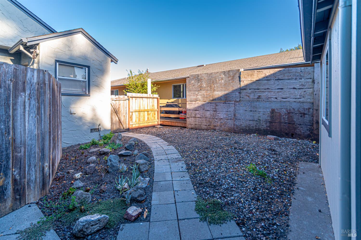 Santa Rosa, California, 95404, United States, 3 Bedrooms Bedrooms, ,2 BathroomsBathrooms,Residential,For Sale,1974780