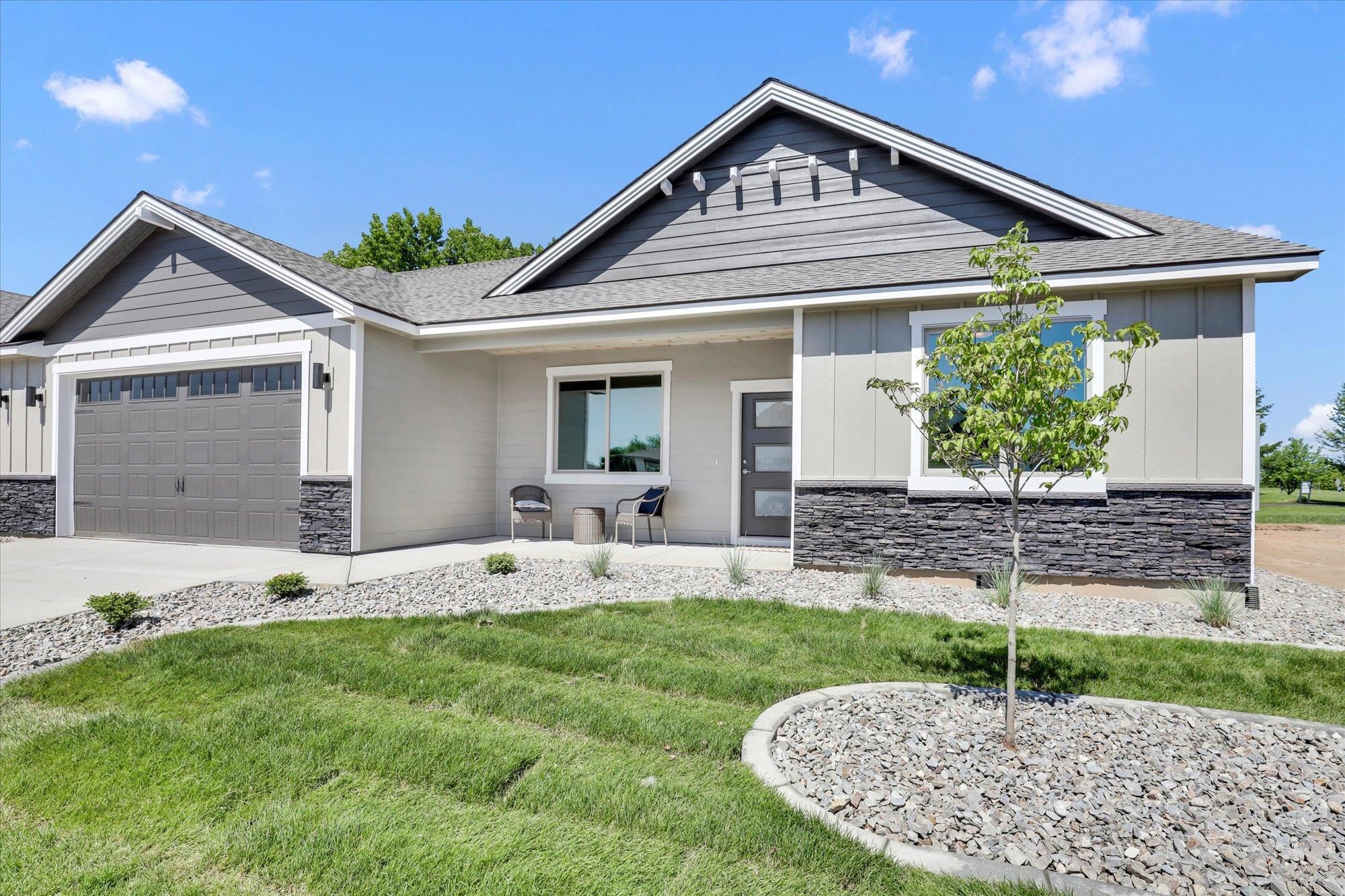 Deer Park, Washington, 99006, United States, 3 Bedrooms Bedrooms, ,2 BathroomsBathrooms,Residential,For Sale,1684297