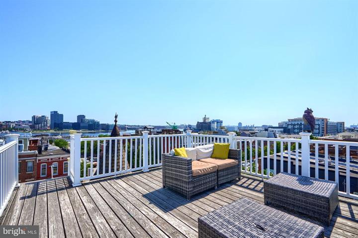 Baltimore, Maryland, 21230, United States, 5 Bedrooms Bedrooms, ,7 BathroomsBathrooms,Residential,For Sale,1920297