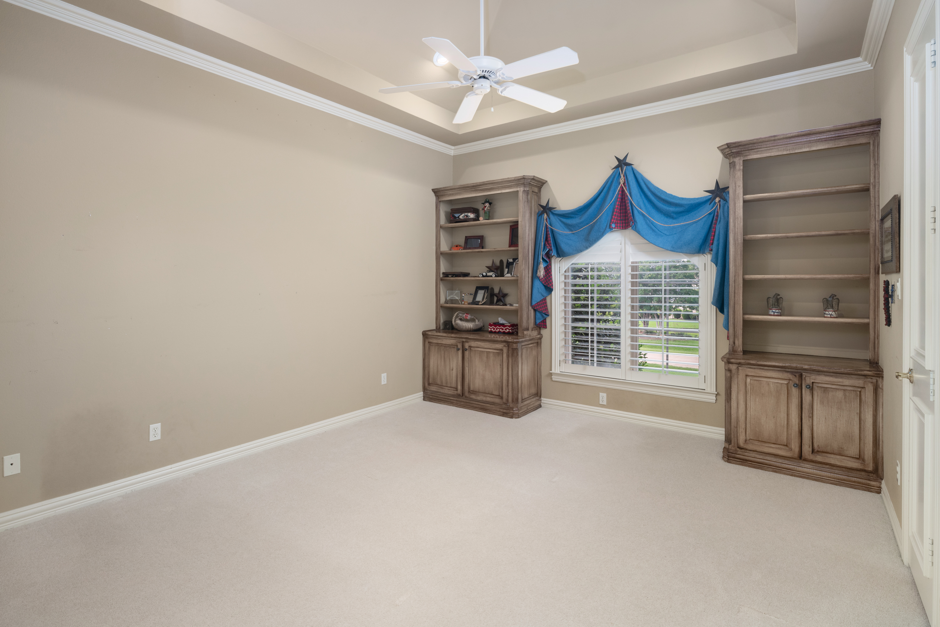  Discover Your Private Estate at 2025 Creek Ridge Dr., Frisco, Texas - 物件實景
