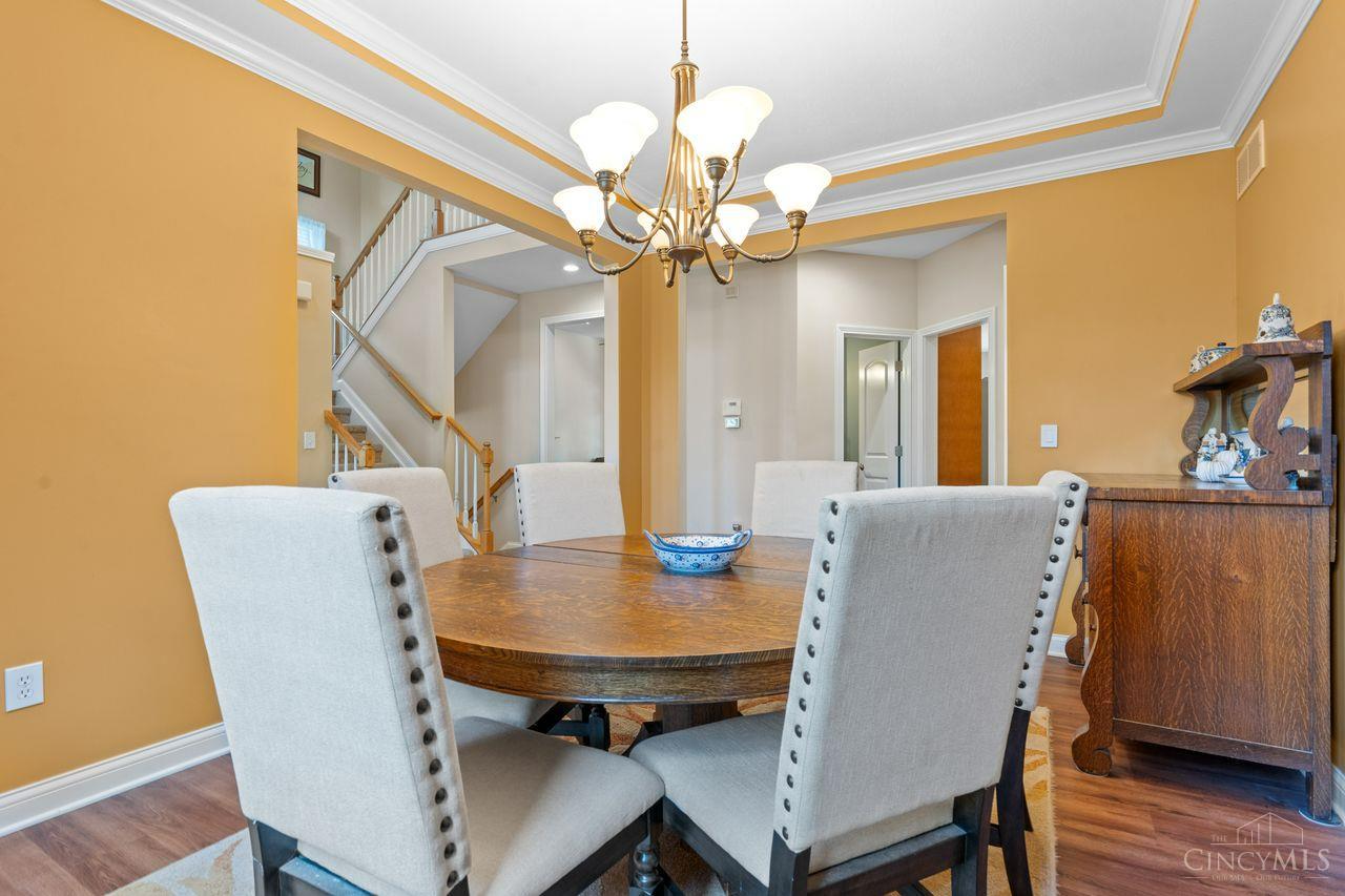 Hamilton Twp, Ohio, 45039, United States, 5 Bedrooms Bedrooms, ,4 BathroomsBathrooms,Residential,For Sale,1989607