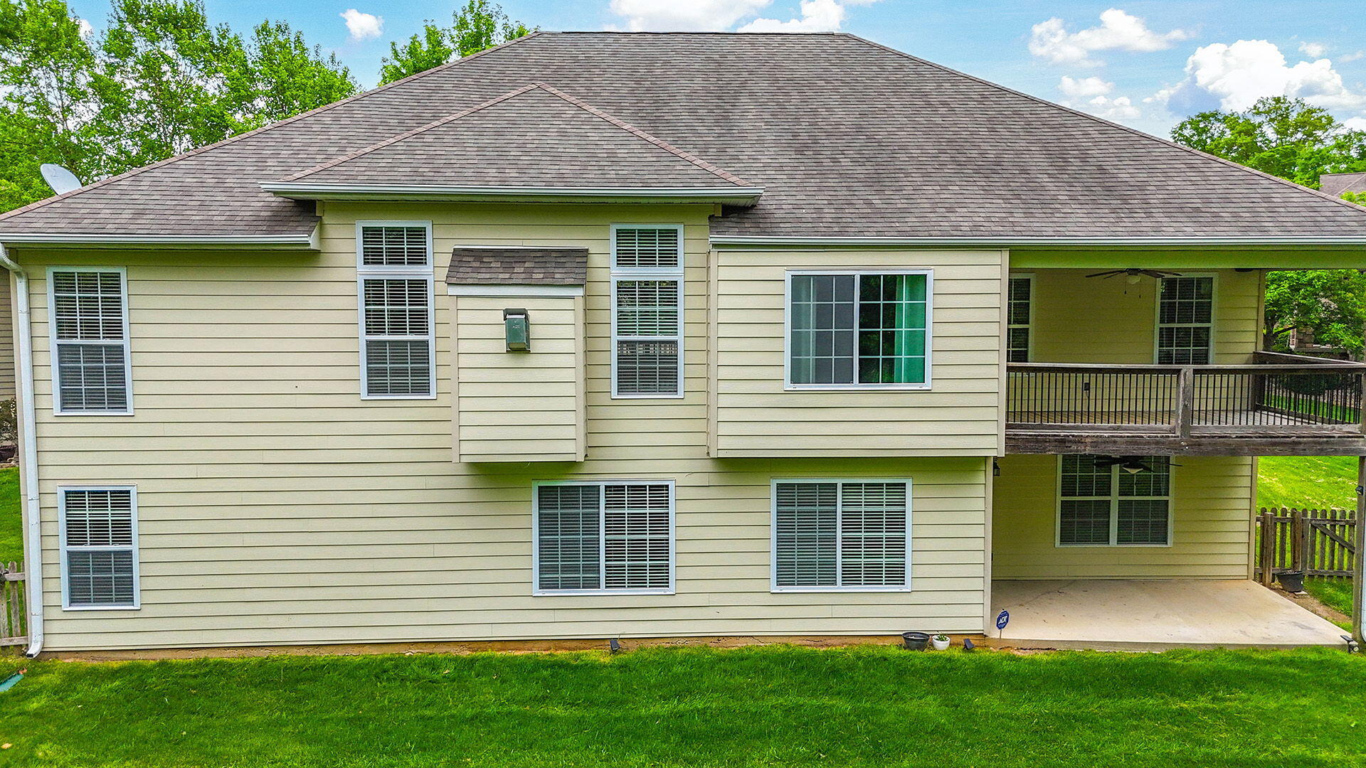 COLUMBIA, Missouri, 65203, United States, 5 Bedrooms Bedrooms, ,3 BathroomsBathrooms,Residential,For Sale,2023724