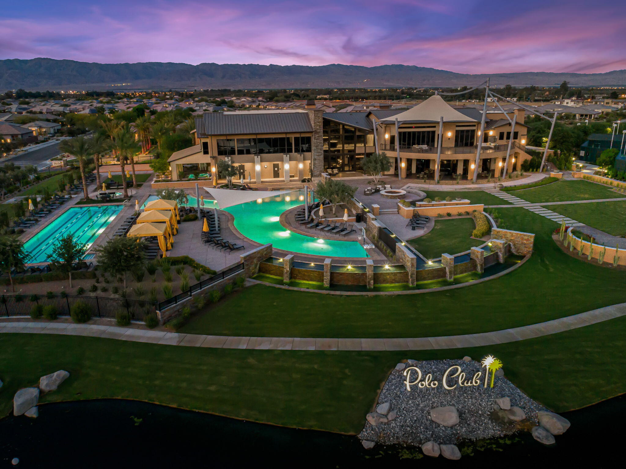 Indio, California, 92201, United States, 2 Bedrooms Bedrooms, ,2 BathroomsBathrooms,Residential,For Sale,1999872