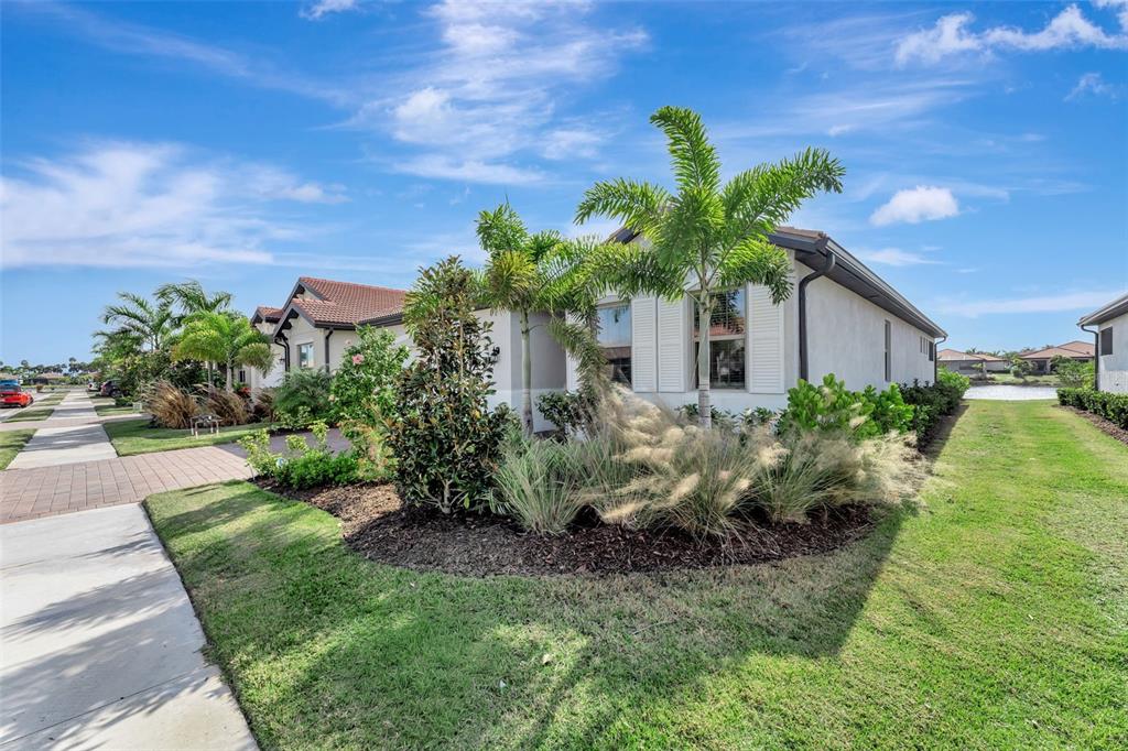 Nokomis, Florida, 34275, United States, 4 Bedrooms Bedrooms, ,2 BathroomsBathrooms,Residential,For Sale,2003329