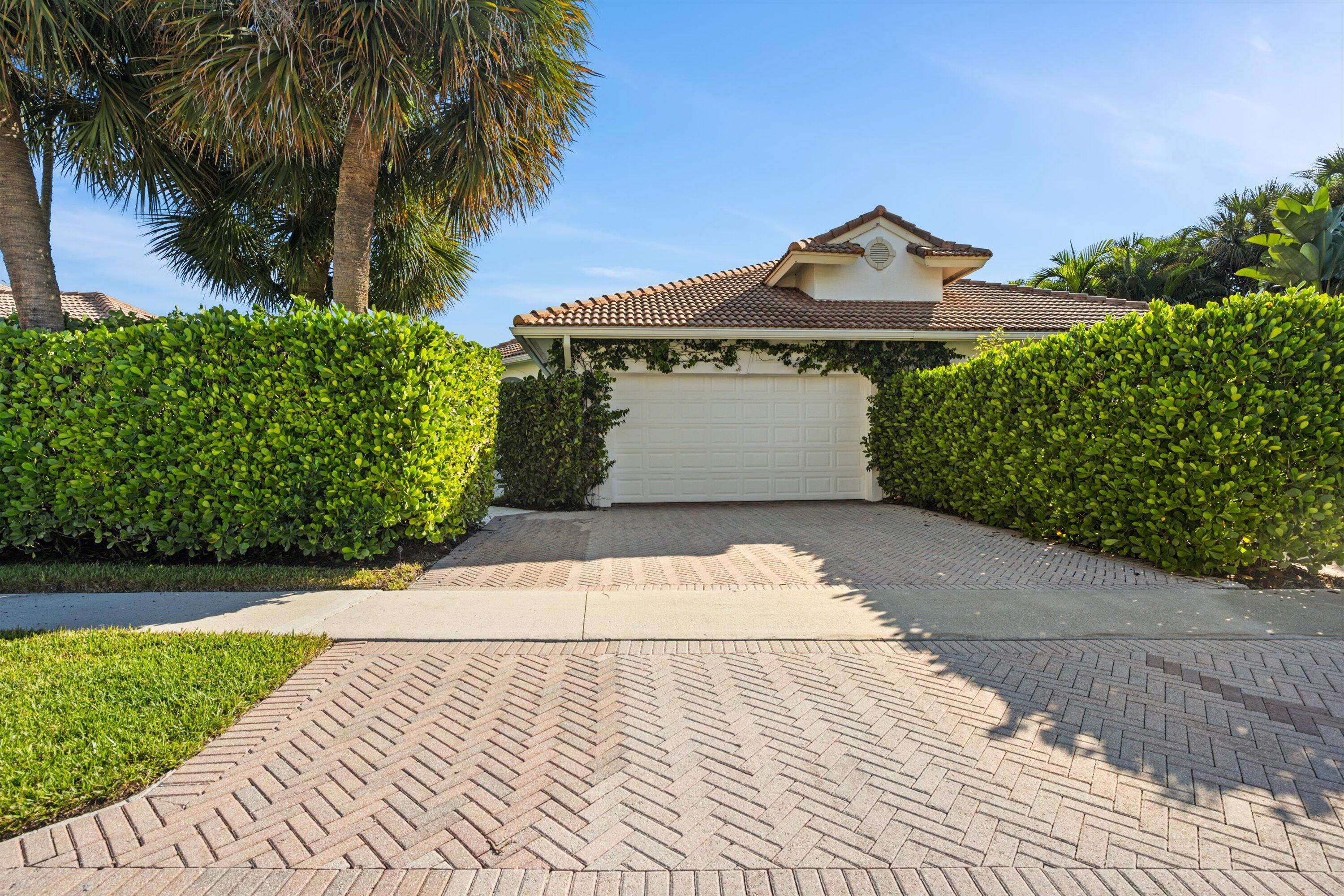  2940 Twin Oaks Way - 物件實景